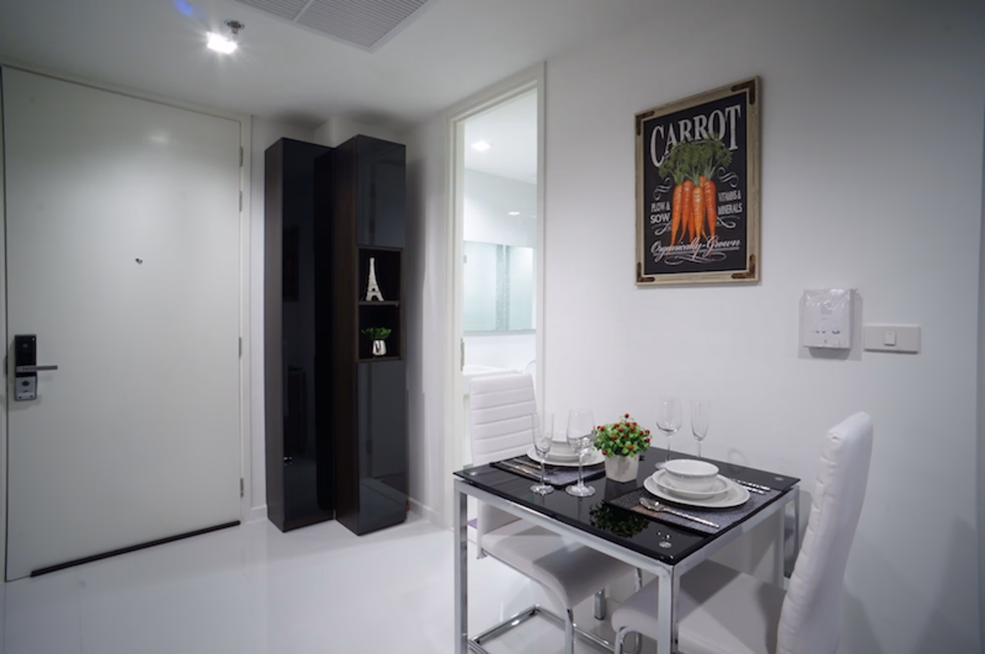 Condo for Rent at Nara 9 - Image 7