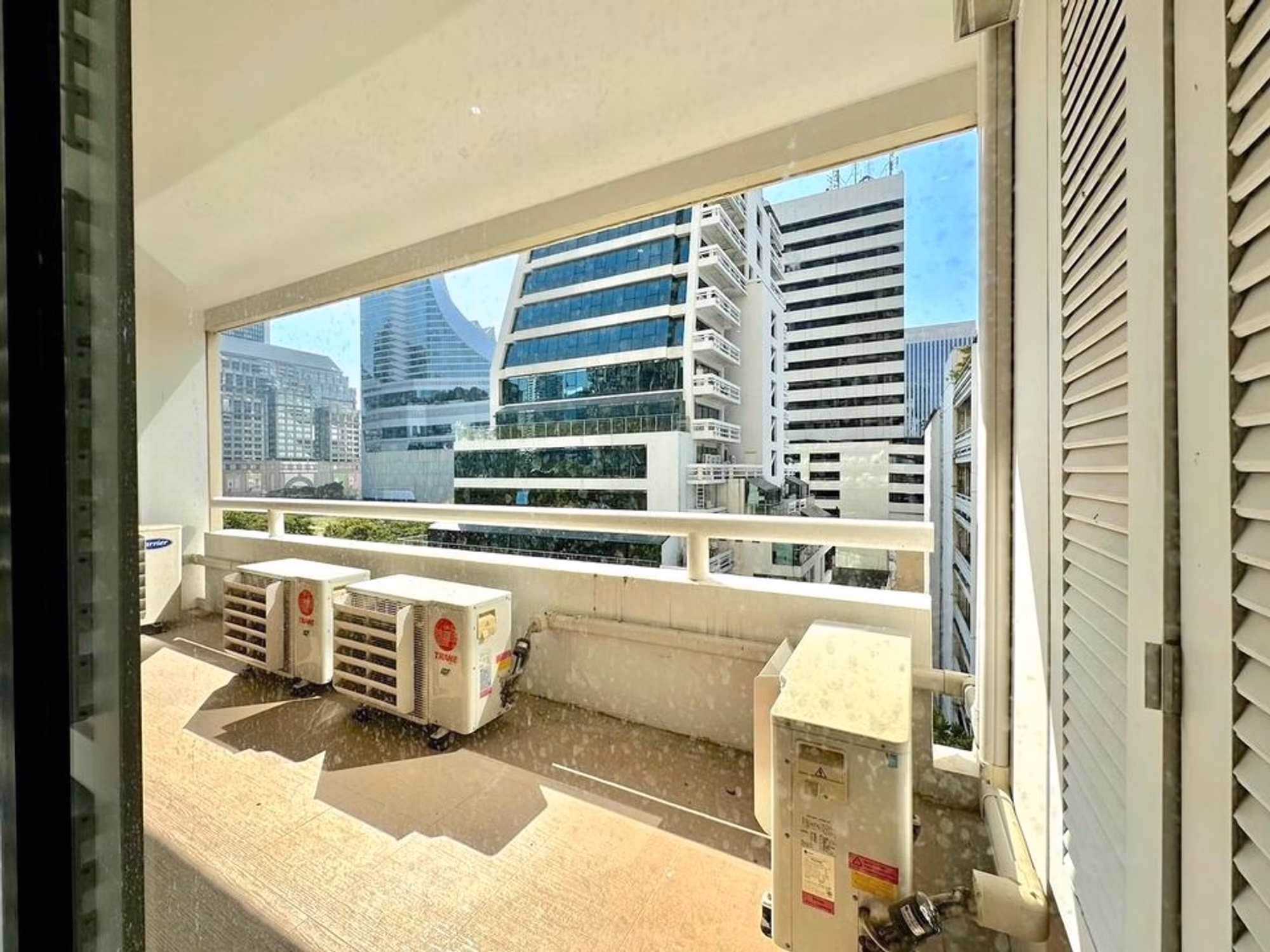 2 Bed Condo for Rent in Pathum Wan - Image 9