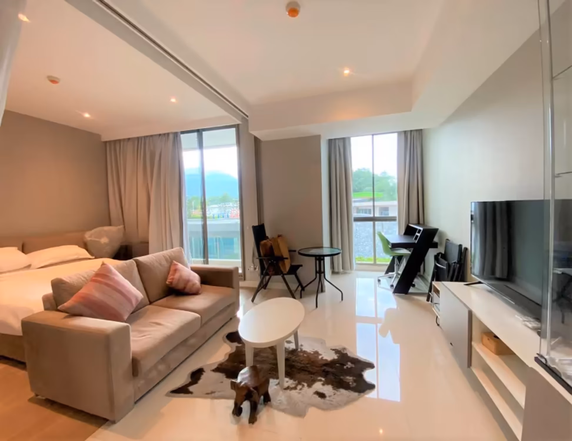 Condo - Image 16