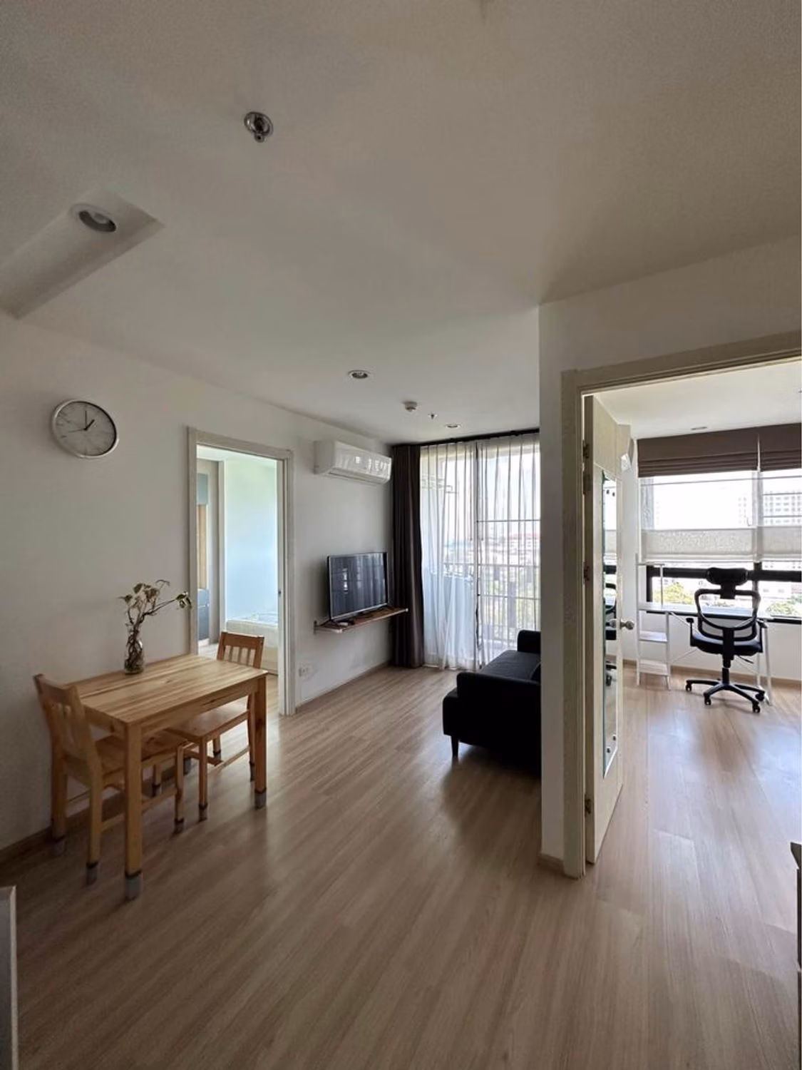 Condo for Rent at Artemis Sukhumvit 77 - Image 2