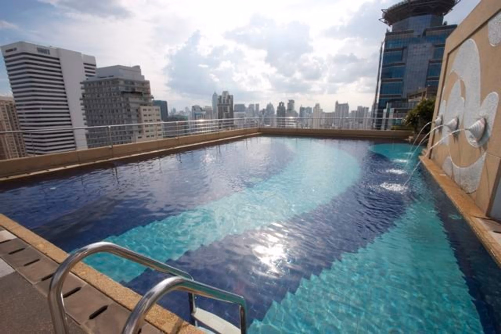 Condo for Rent at Supalai Premier Asoke - Image 8