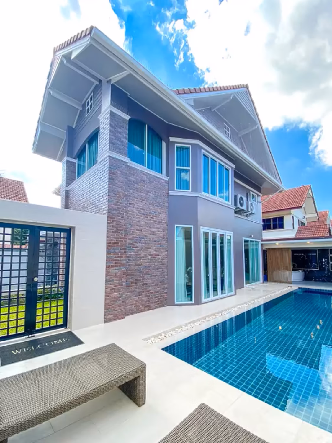 4 Bedroom House - Image 4