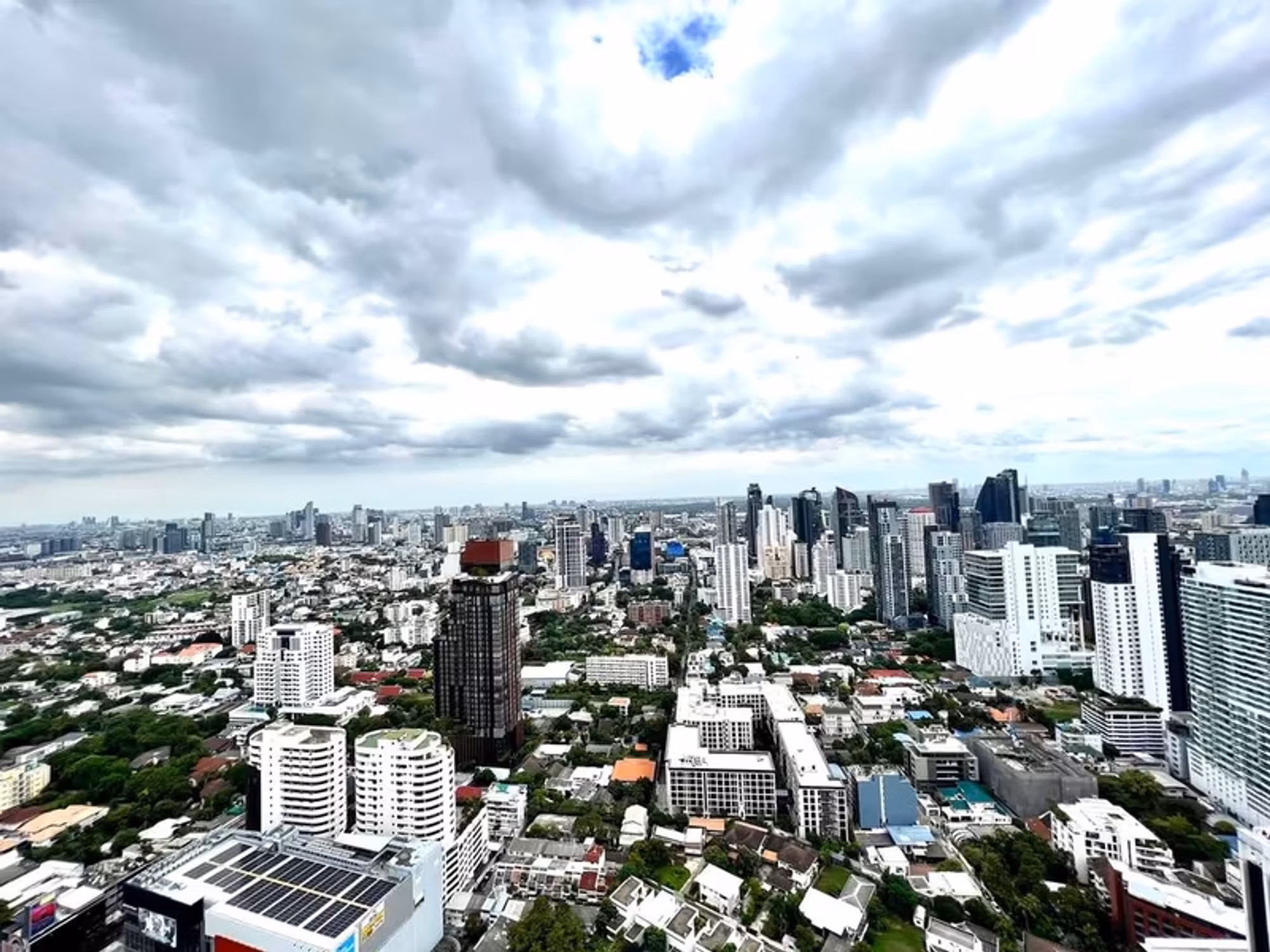 Park Origin Thonglor - Image 2