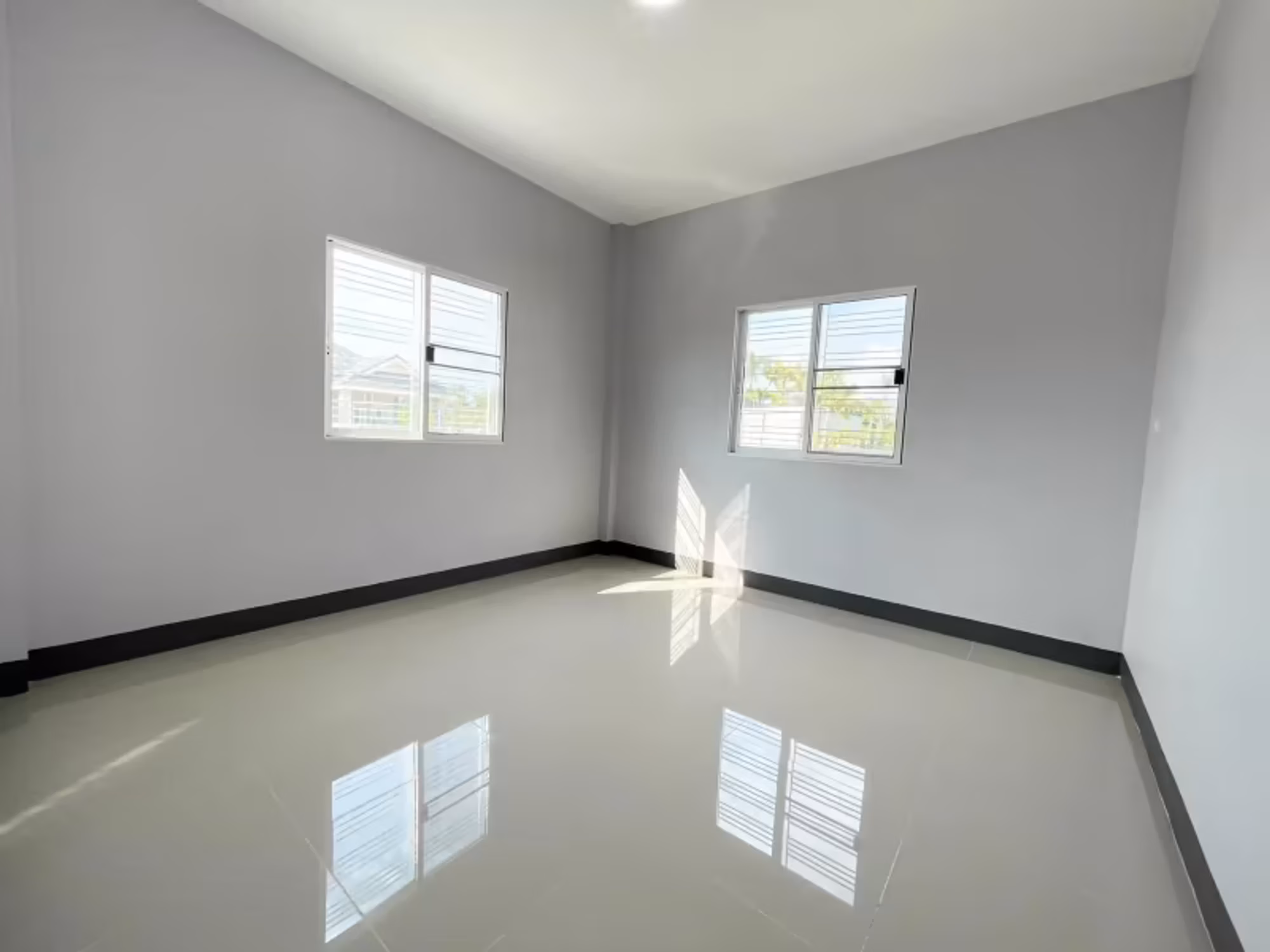 3 Bedroom House - Image 11