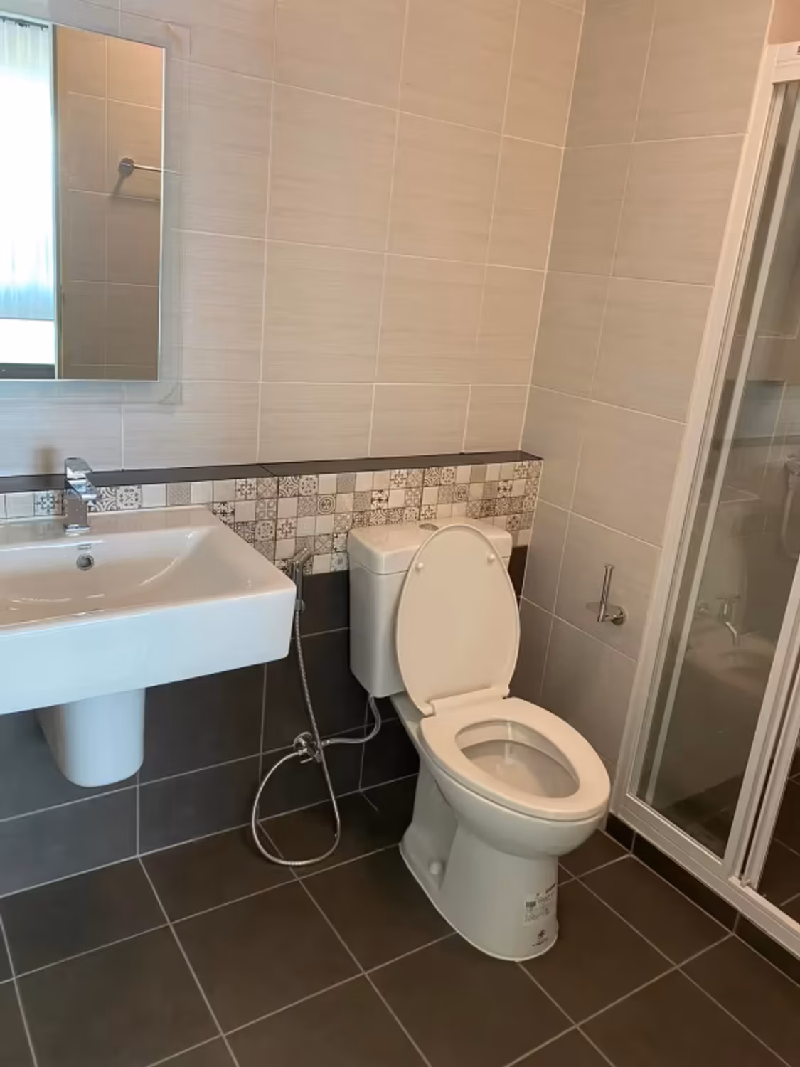 1 Bedroom Condo - Image 6