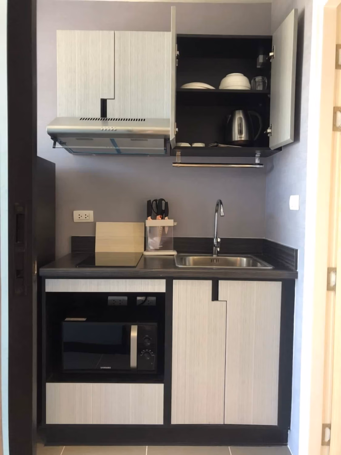 Condo - Image 16