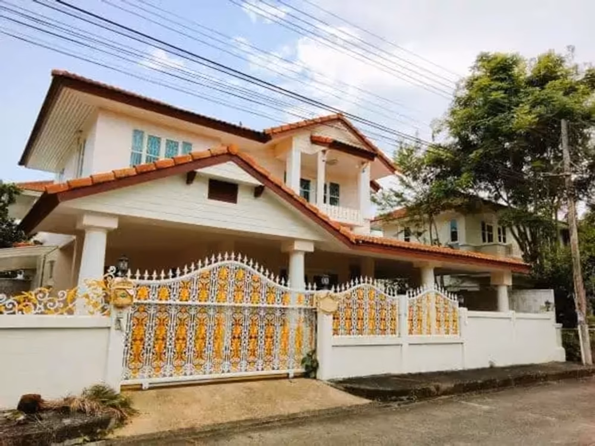 3 Bedroom House - Image 8