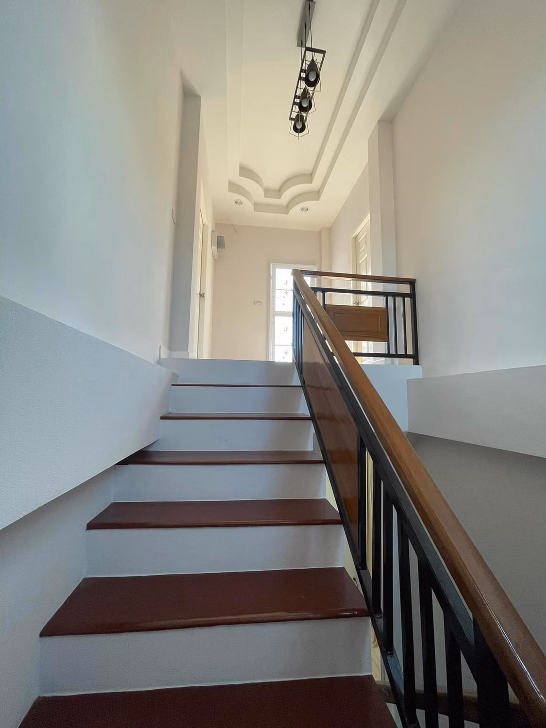 Detached House - Image 16