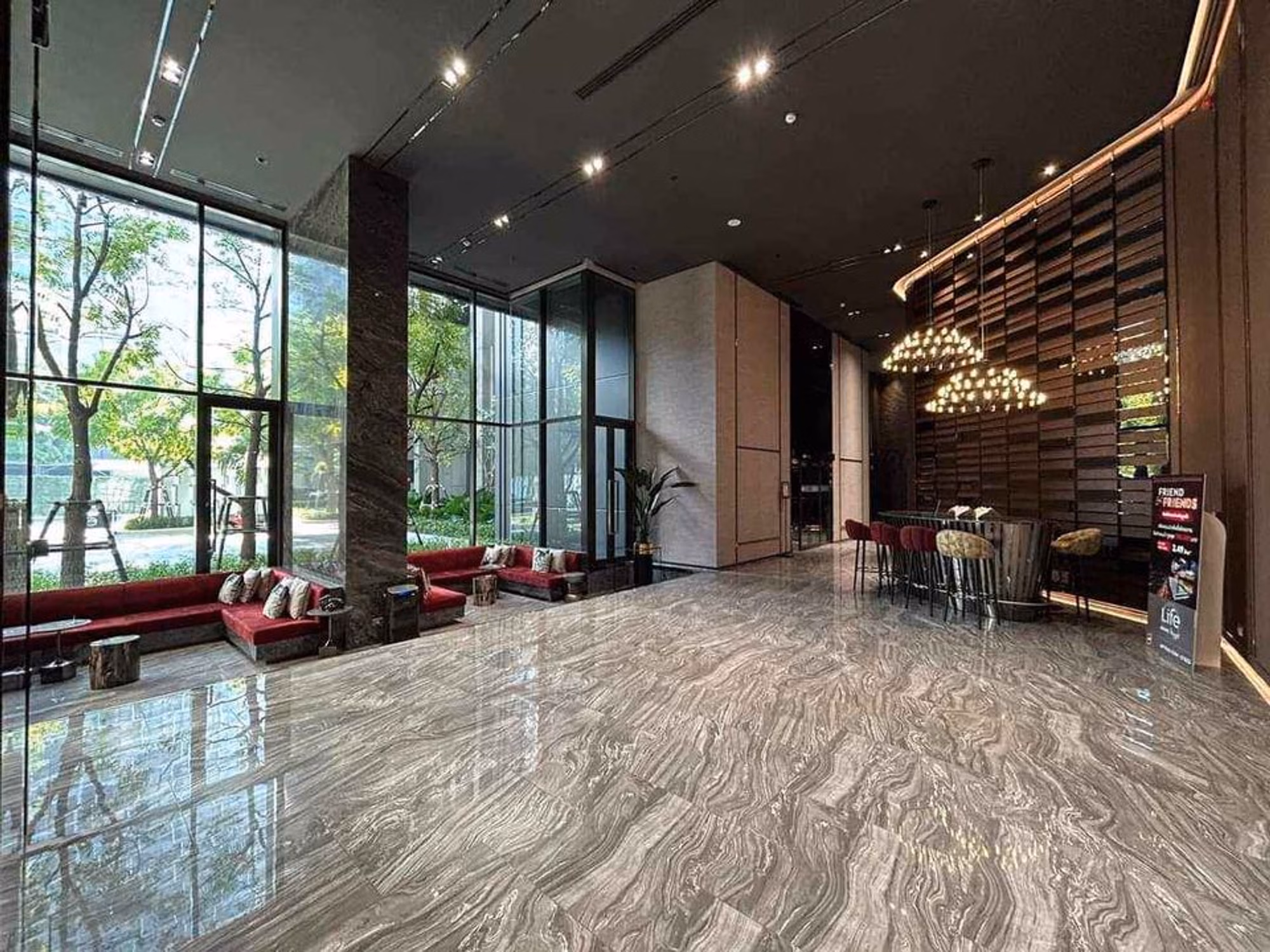 Condo for Rent at Life Asoke Hype - Image 13