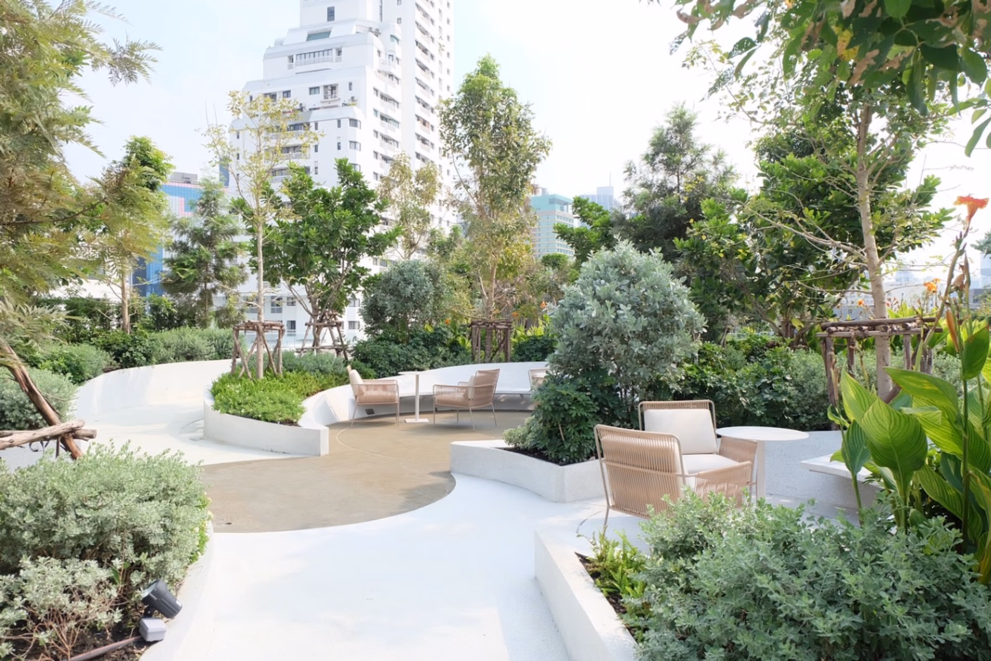 1 Bed Condo for Sale in Watthana - Image 8