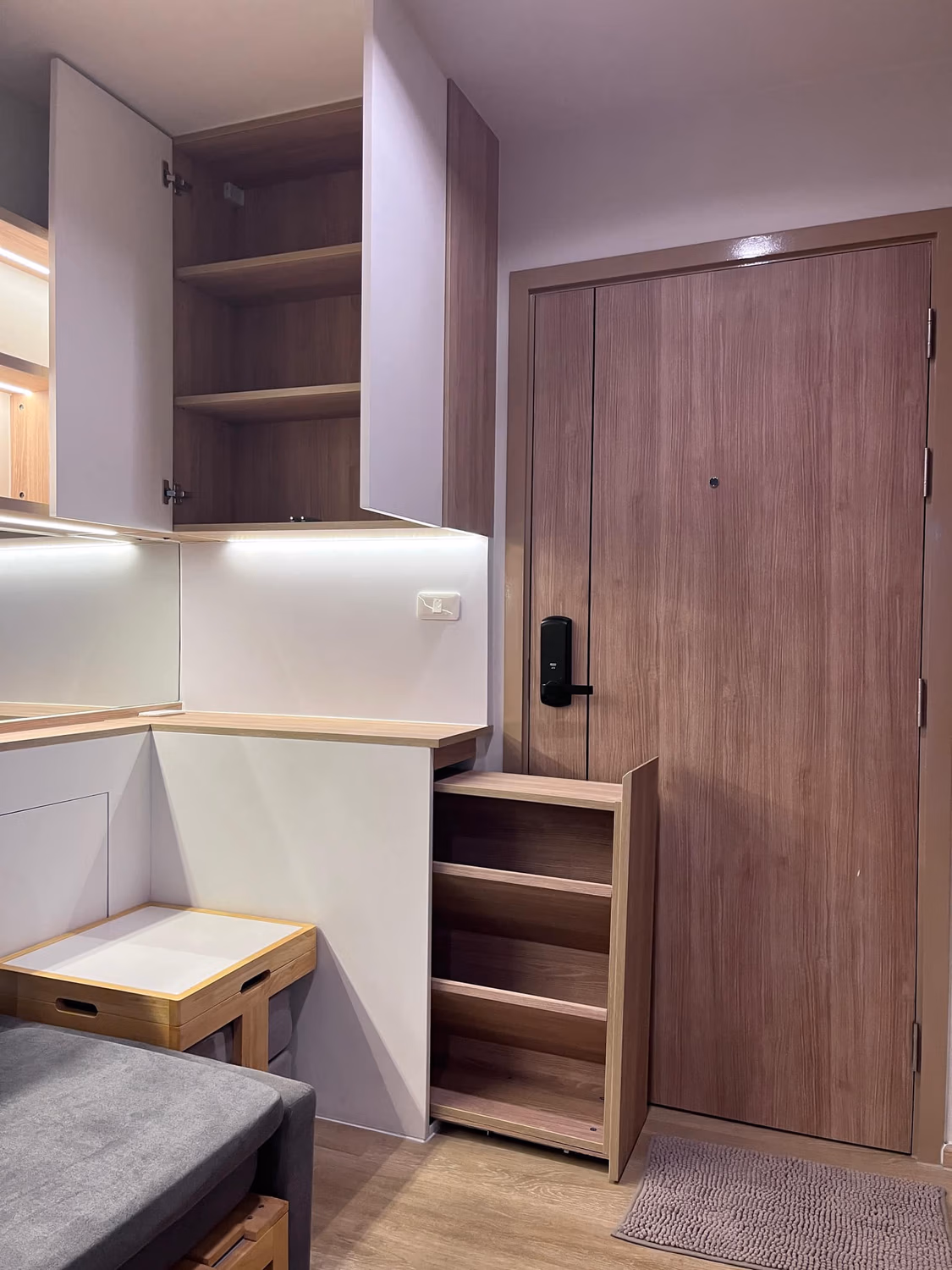 Condo - Image 7
