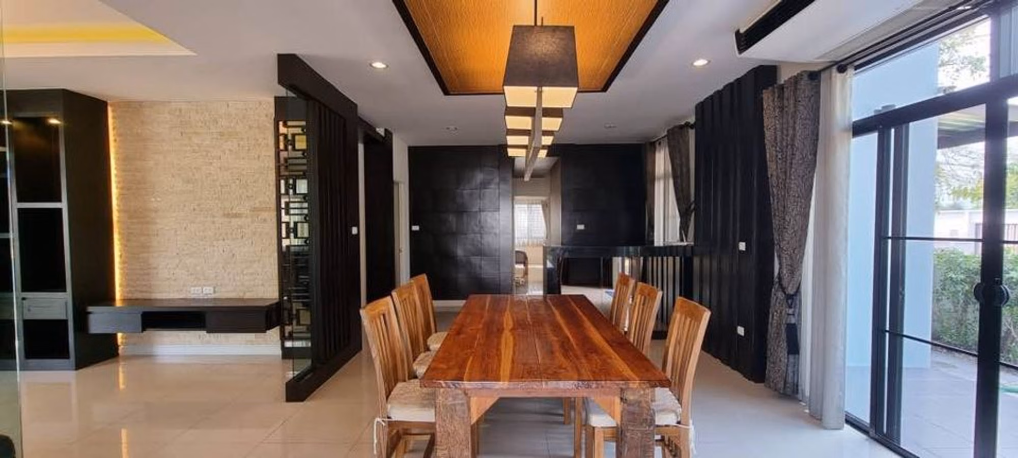 4 Bed House for Rent in Hang Dong - Image 7