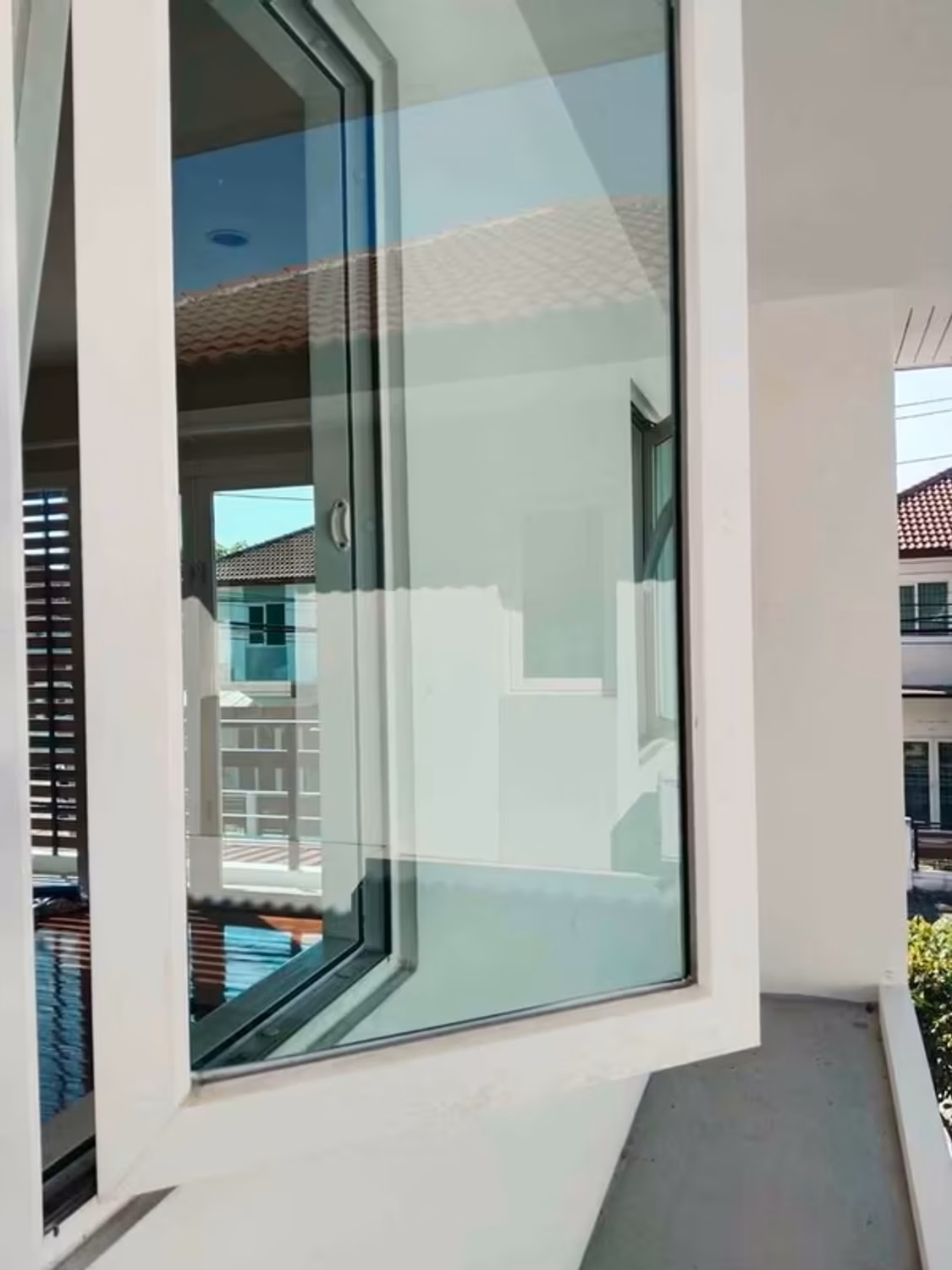 Detached House - Image 7