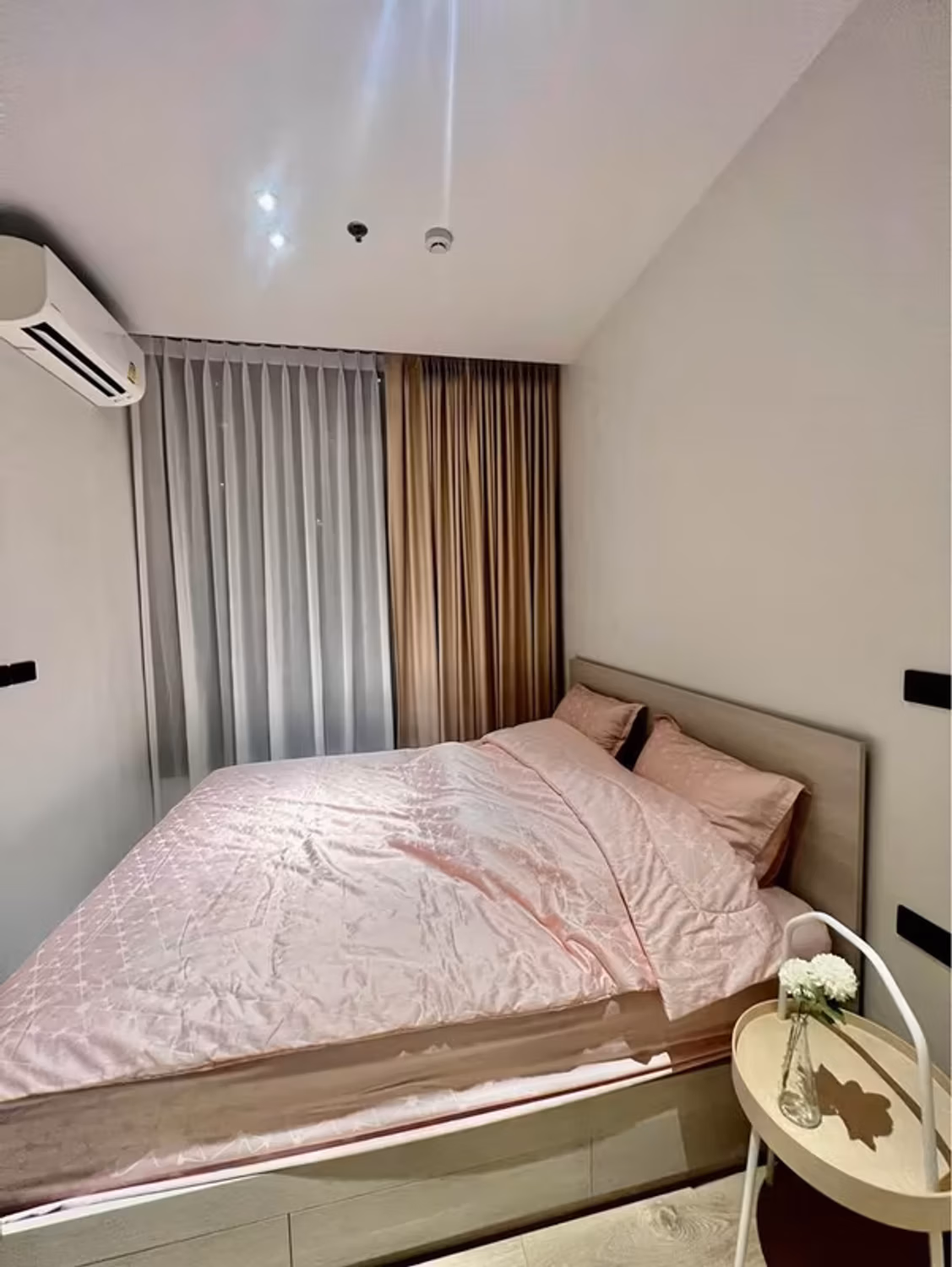 Condo - Image 2