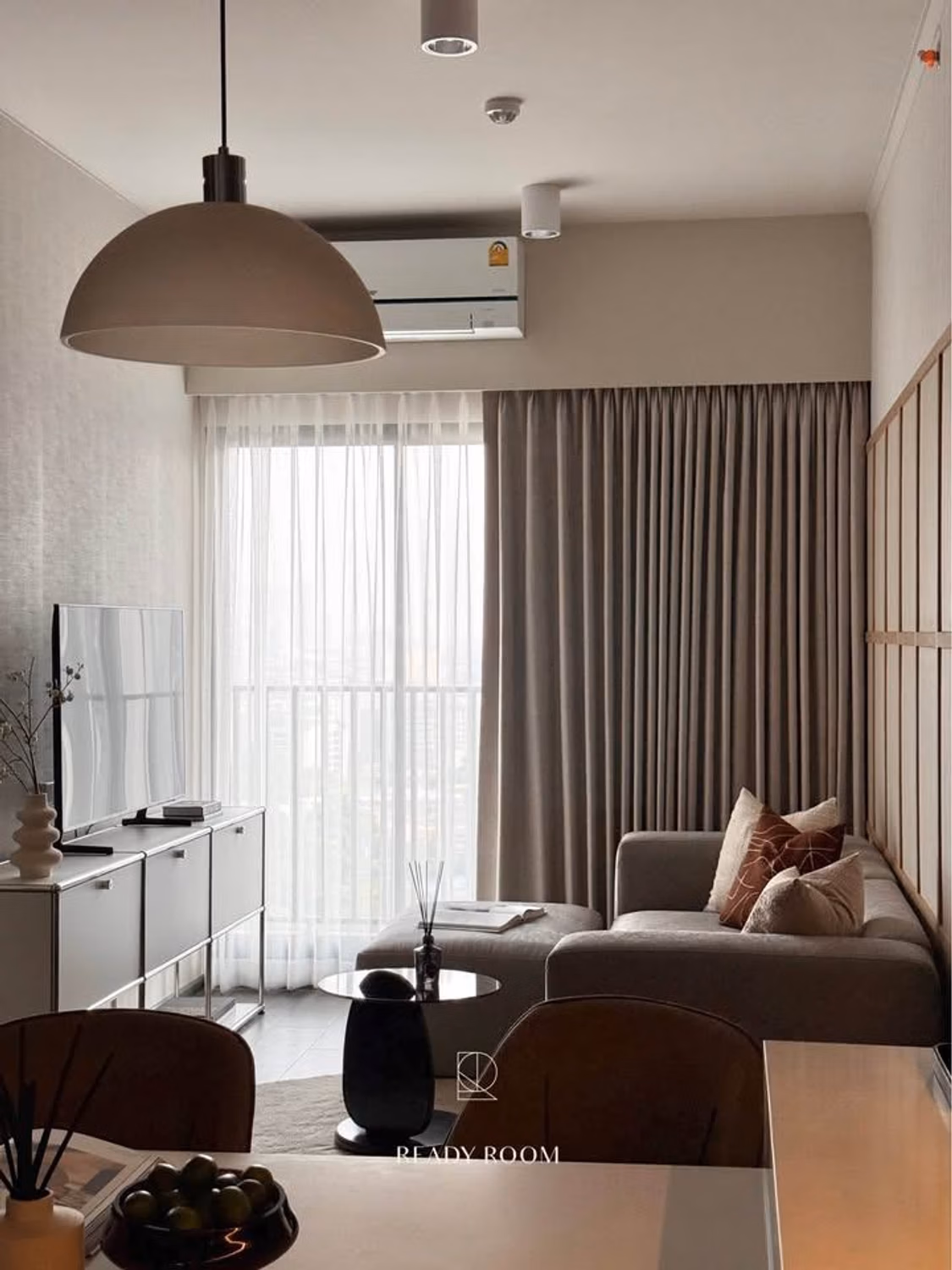 2 Bed Condo for Rent in Khlong Toei - Image 1