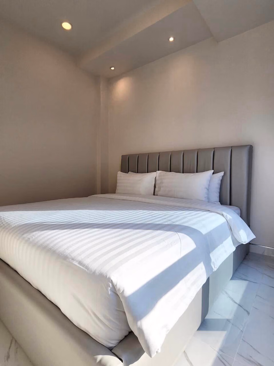 Condo for Rent at Trendy Condominium Sukhumvit 13 - Image 8