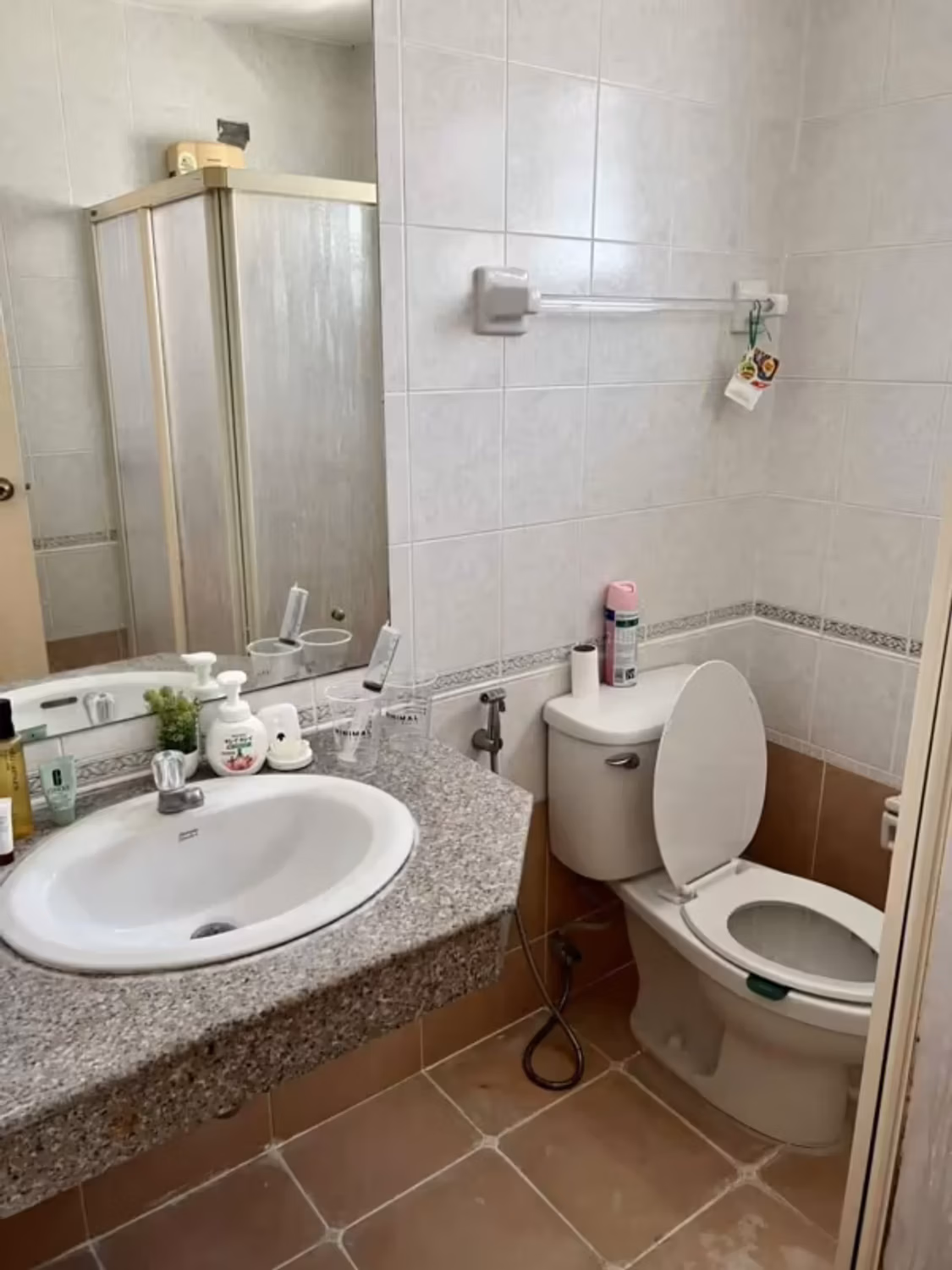 3 Bedroom House - Image 2