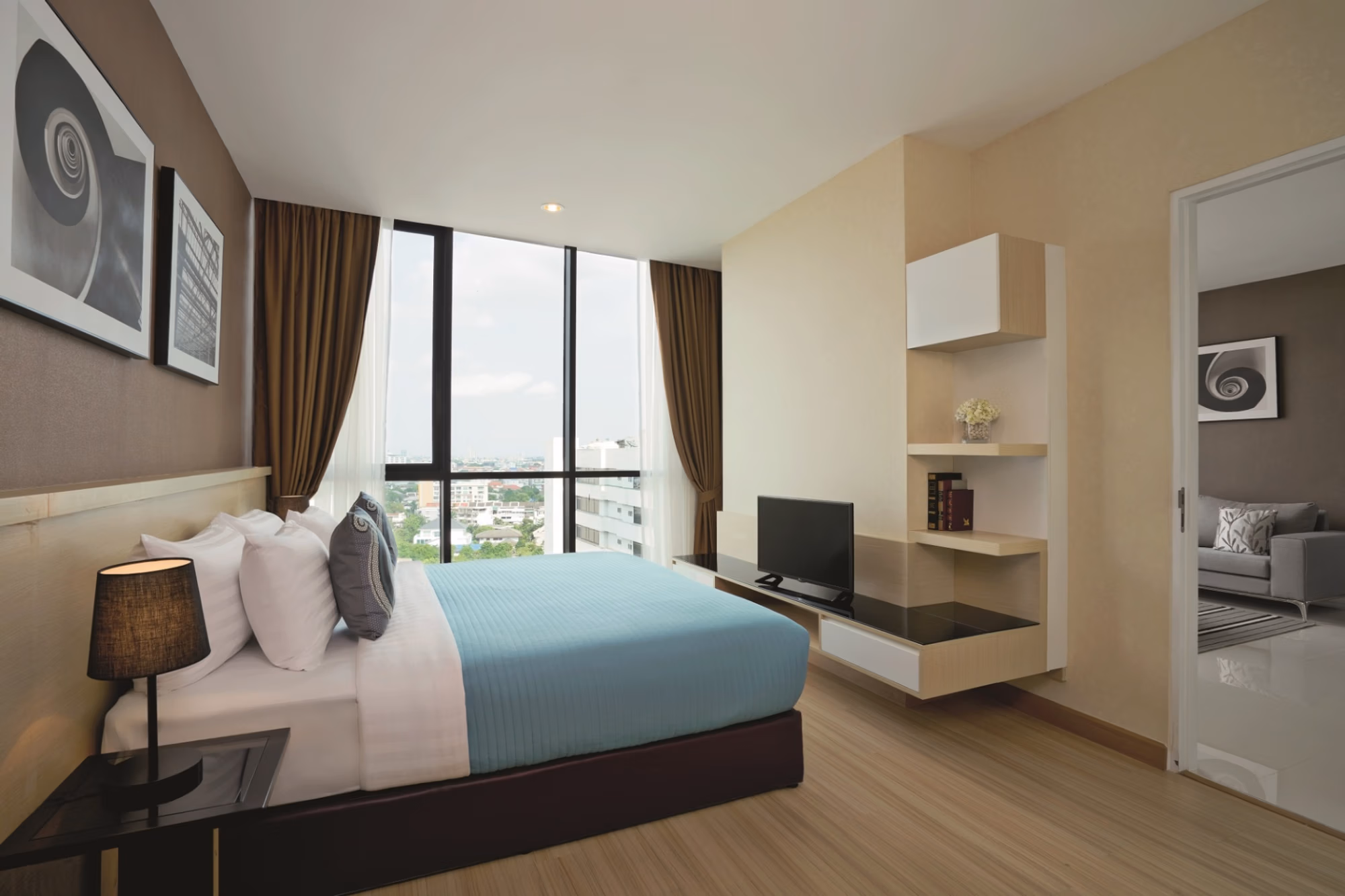 2 Bed Condo for Rent in Watthana - Image 3