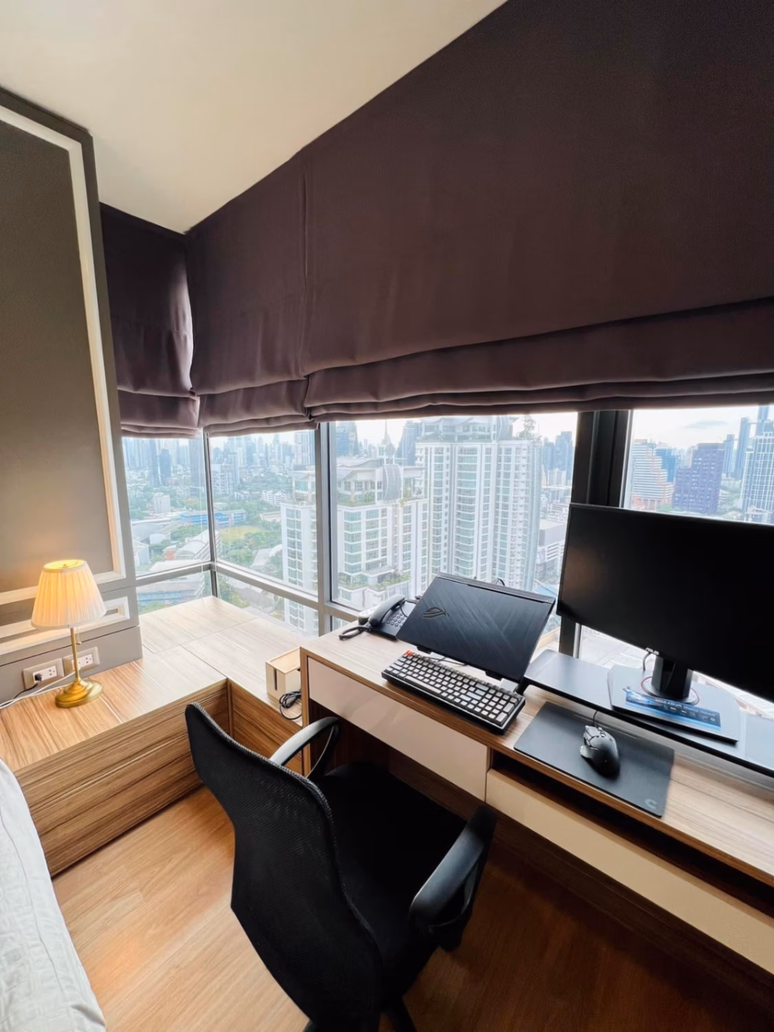 2 Bed Condo for Sale in Khlong Toei - Image 8