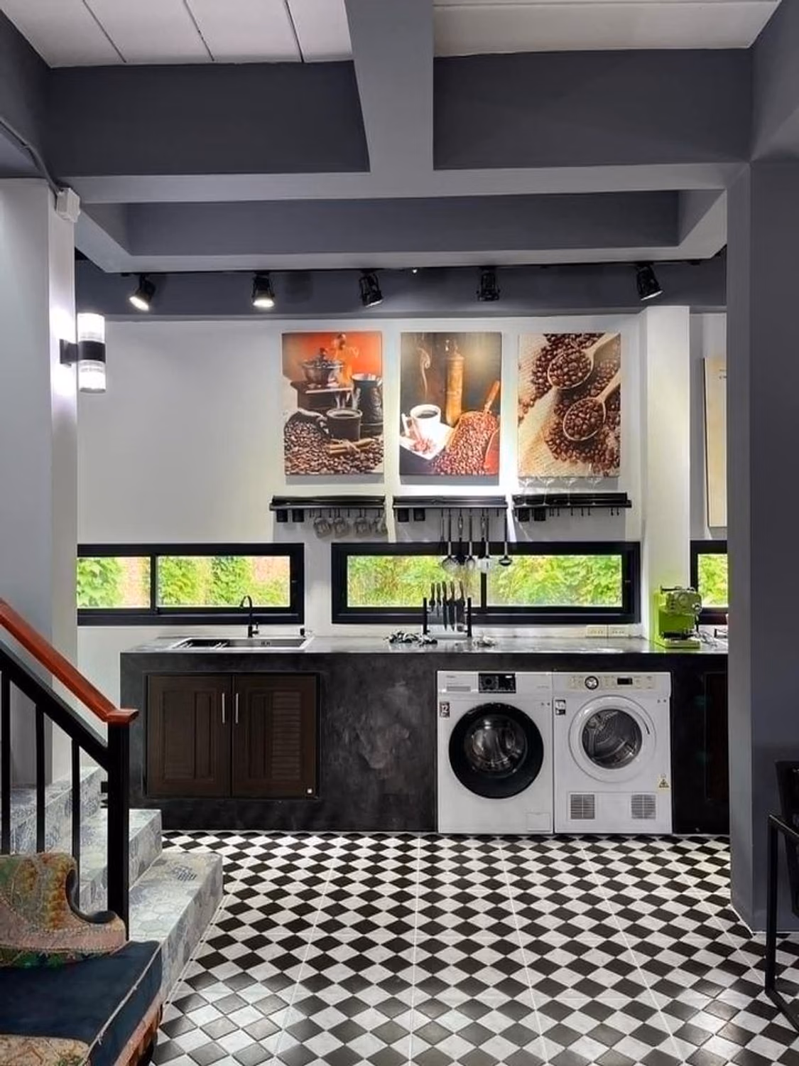 2 Bed House for Rent in Mueang Chiang Mai - Image 7