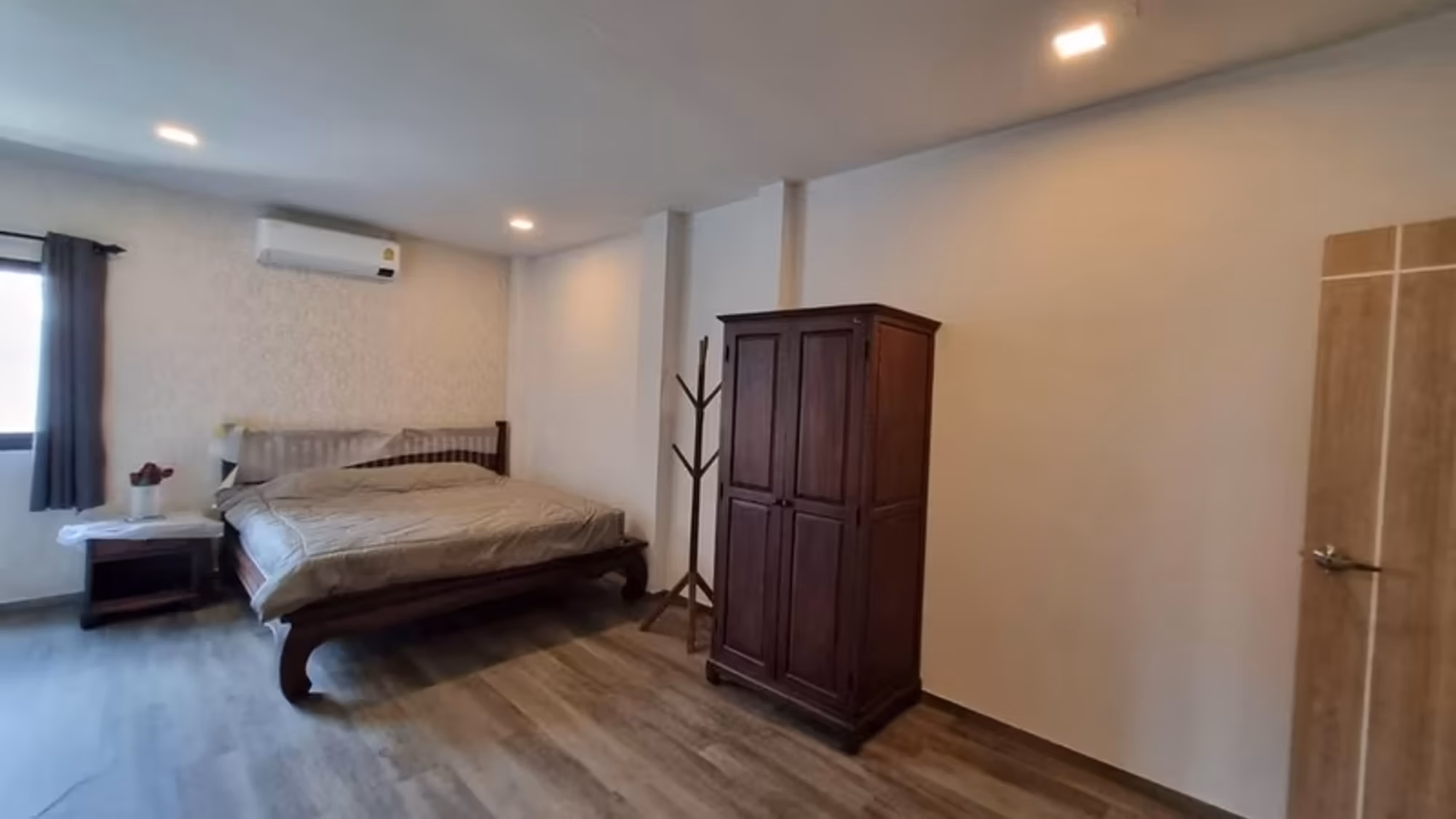 3 Bedroom House - Image 6