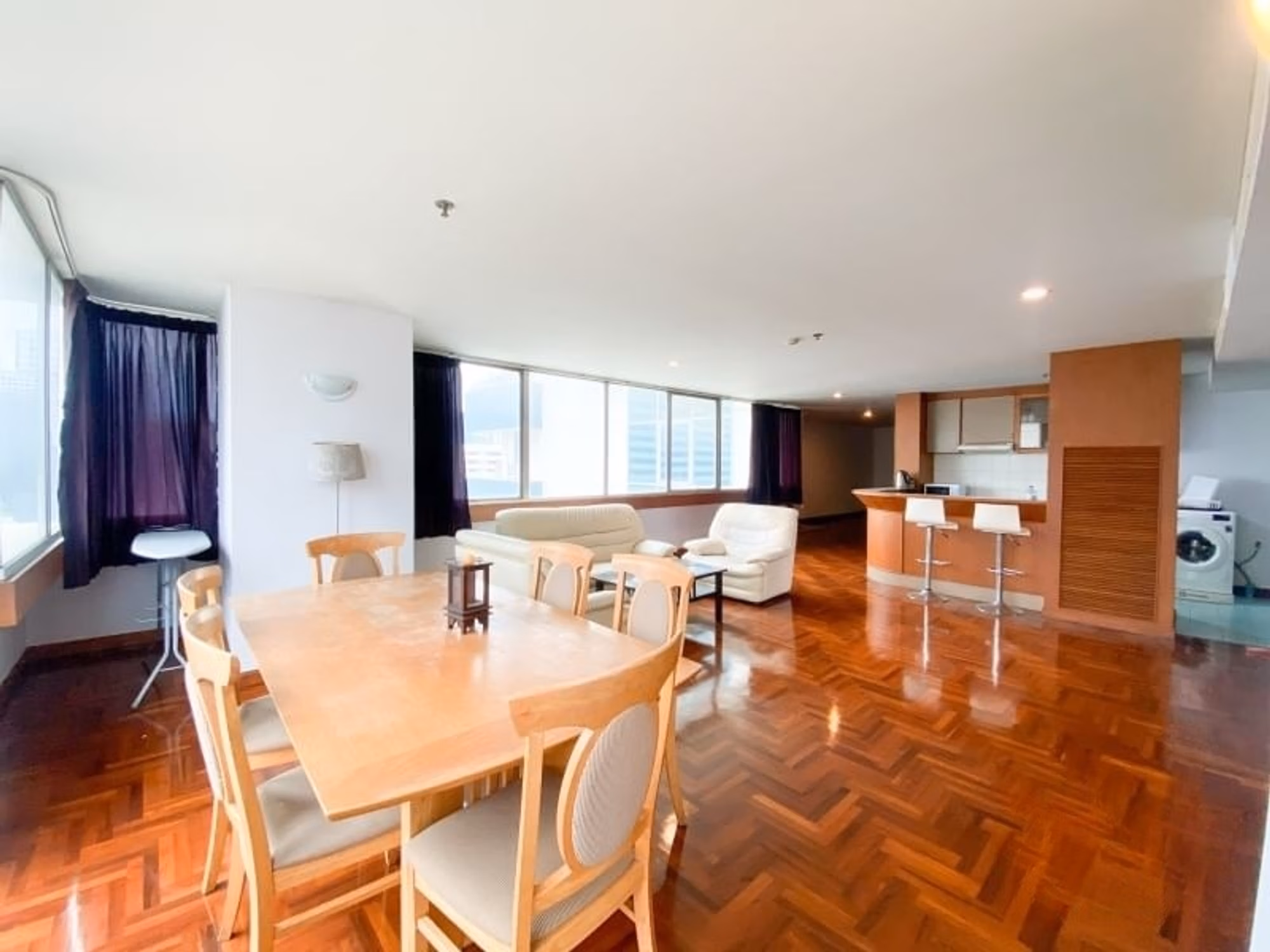 2 Bed Condo for Sale in Watthana - Image 2