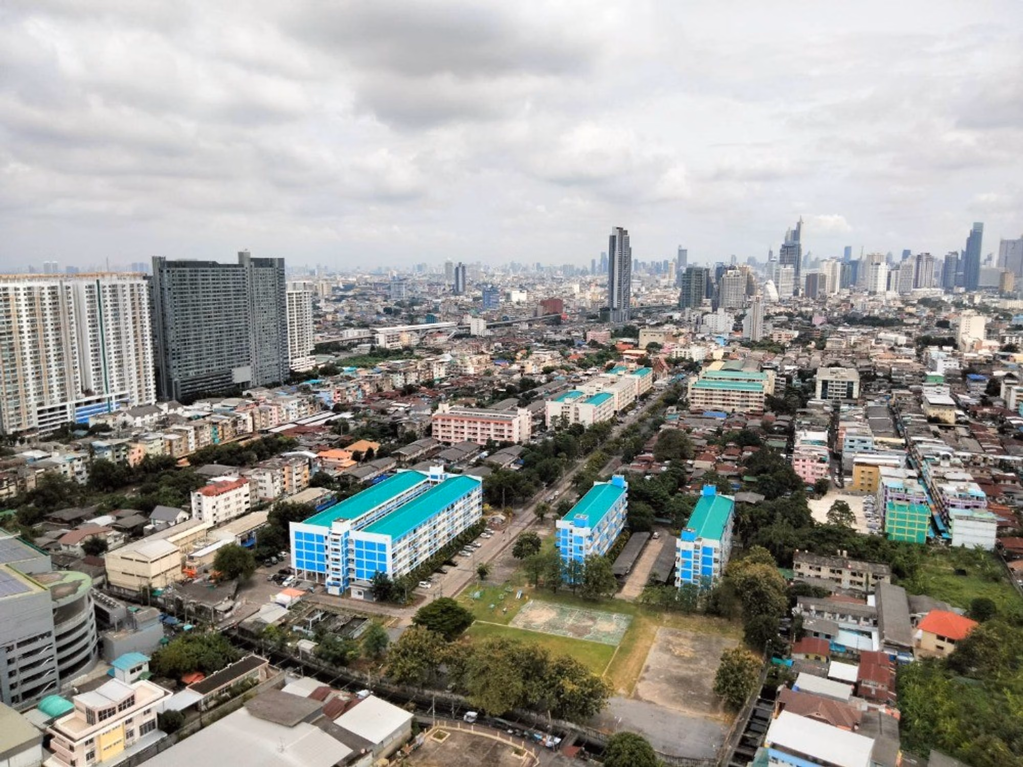 2 ห้องนอน คอนโด สำหรับ ขาย ใน Thon Buri - Image 8
