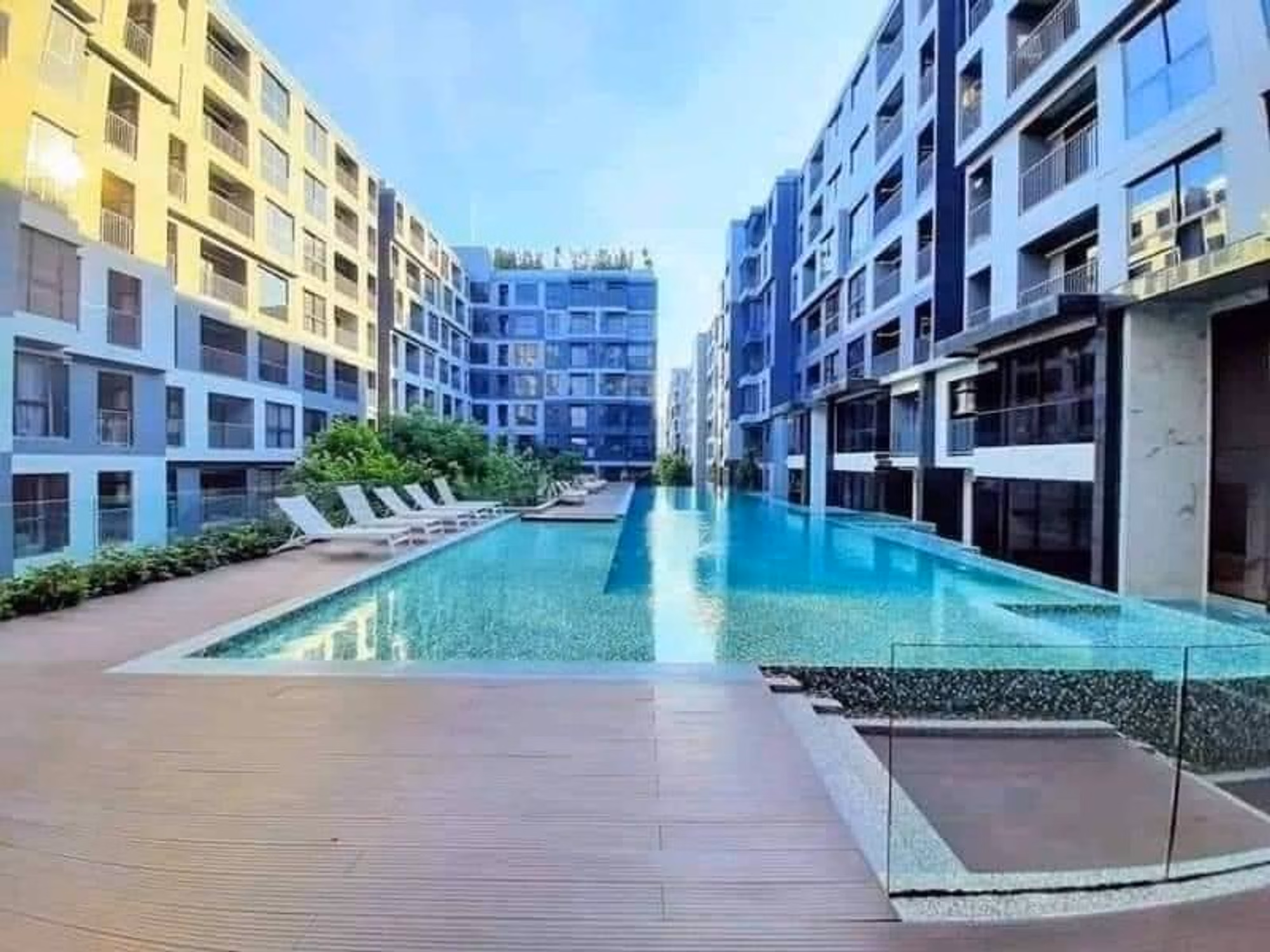 Condo - Image 8