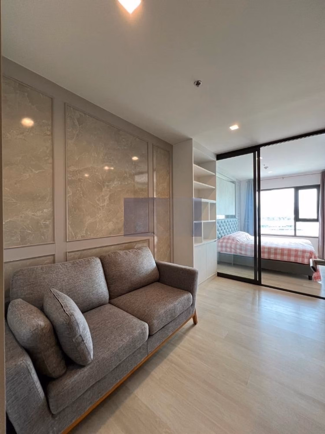 1 Bed Condo for Rent  Near Phloen Chit BTS - Image 1