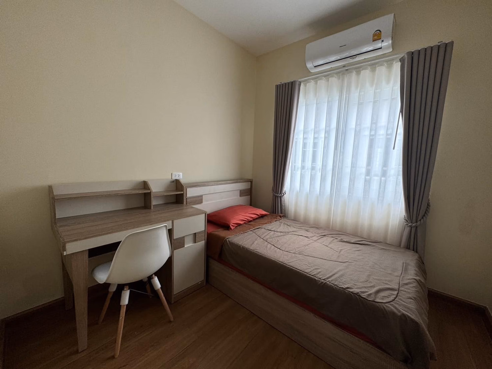 4 Bed Townhouse for Rent in Mueang Chiang Mai - Image 6