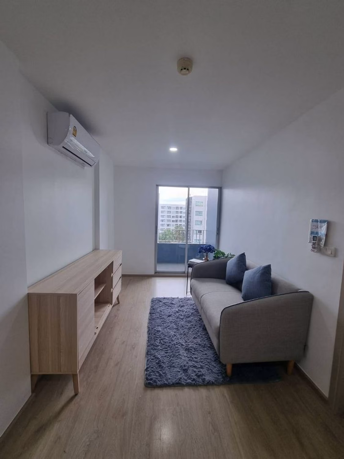 1 Bed Condo for Rent  Near Punnawithi BTS - Image 1