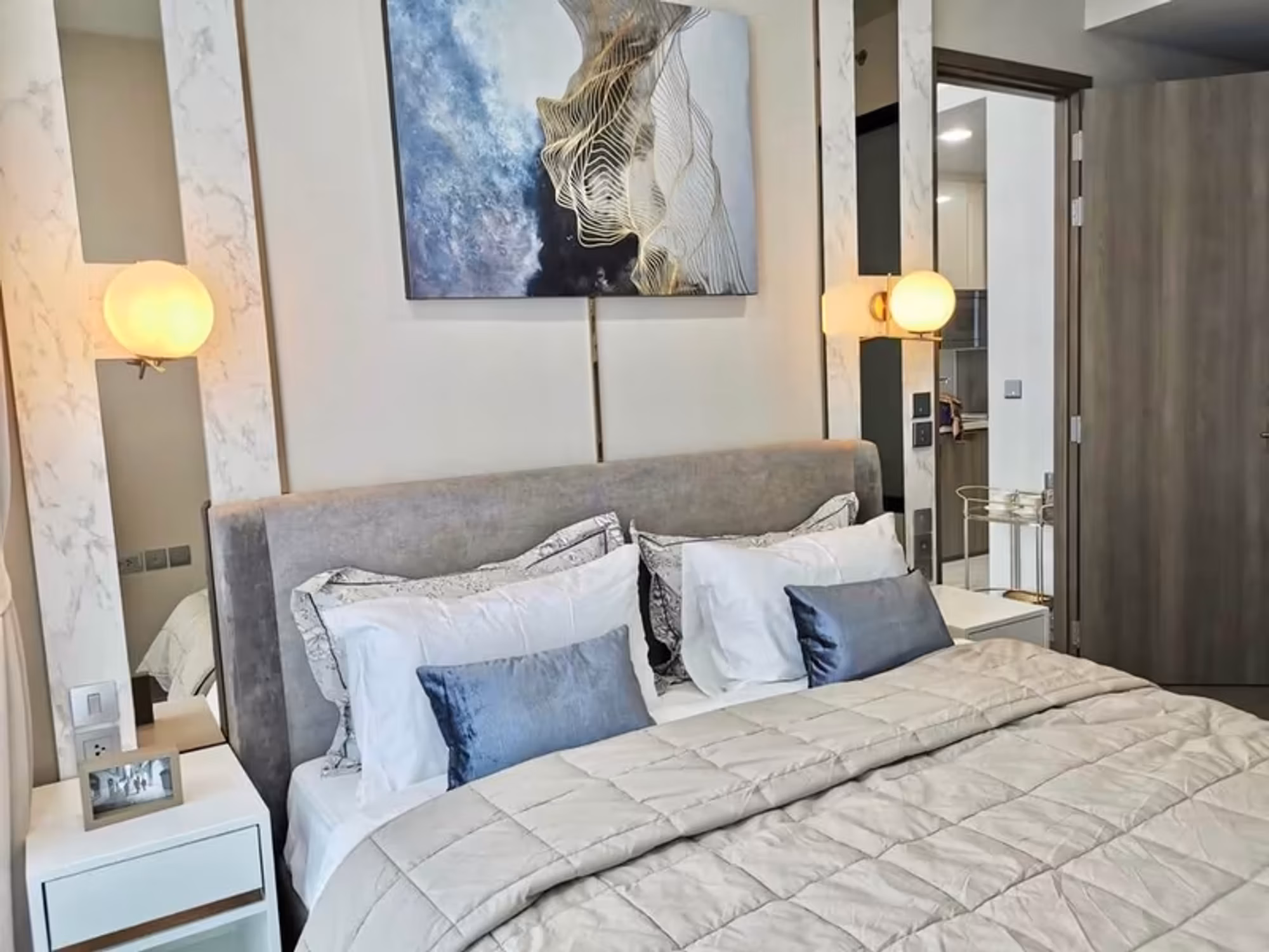 Condo - Image 3