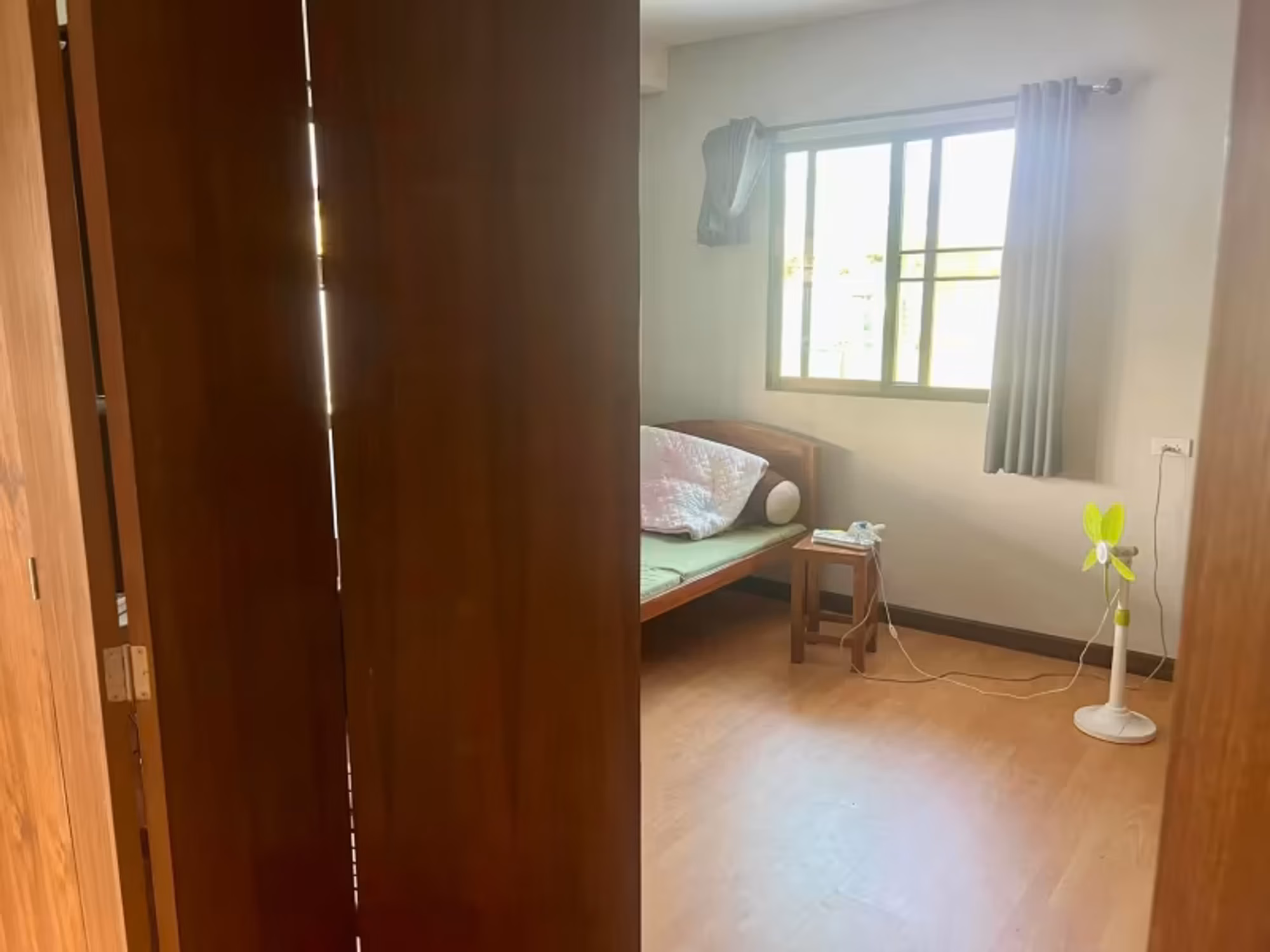 3 Bedroom House - Image 4