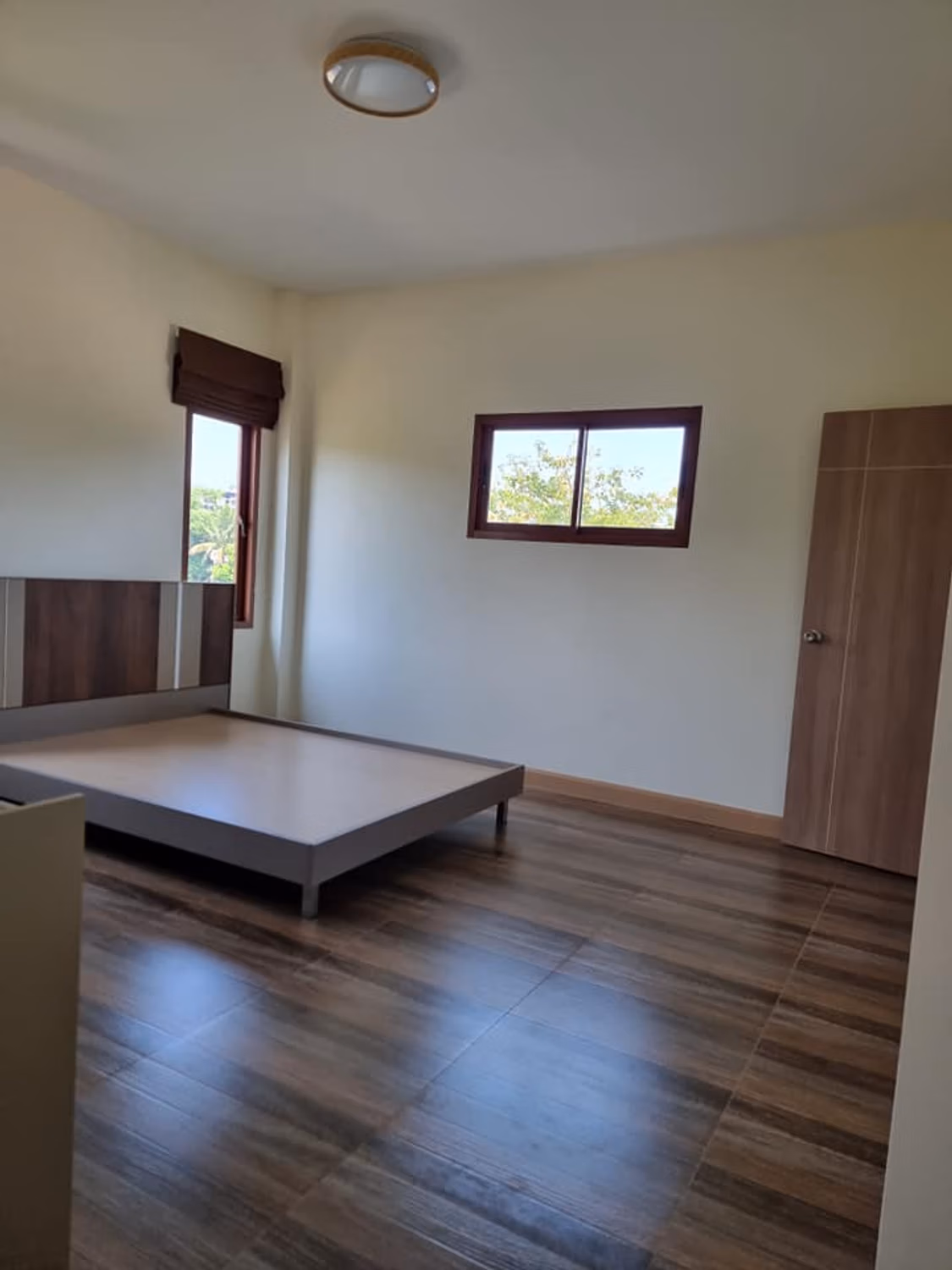 Detached House - Image 6