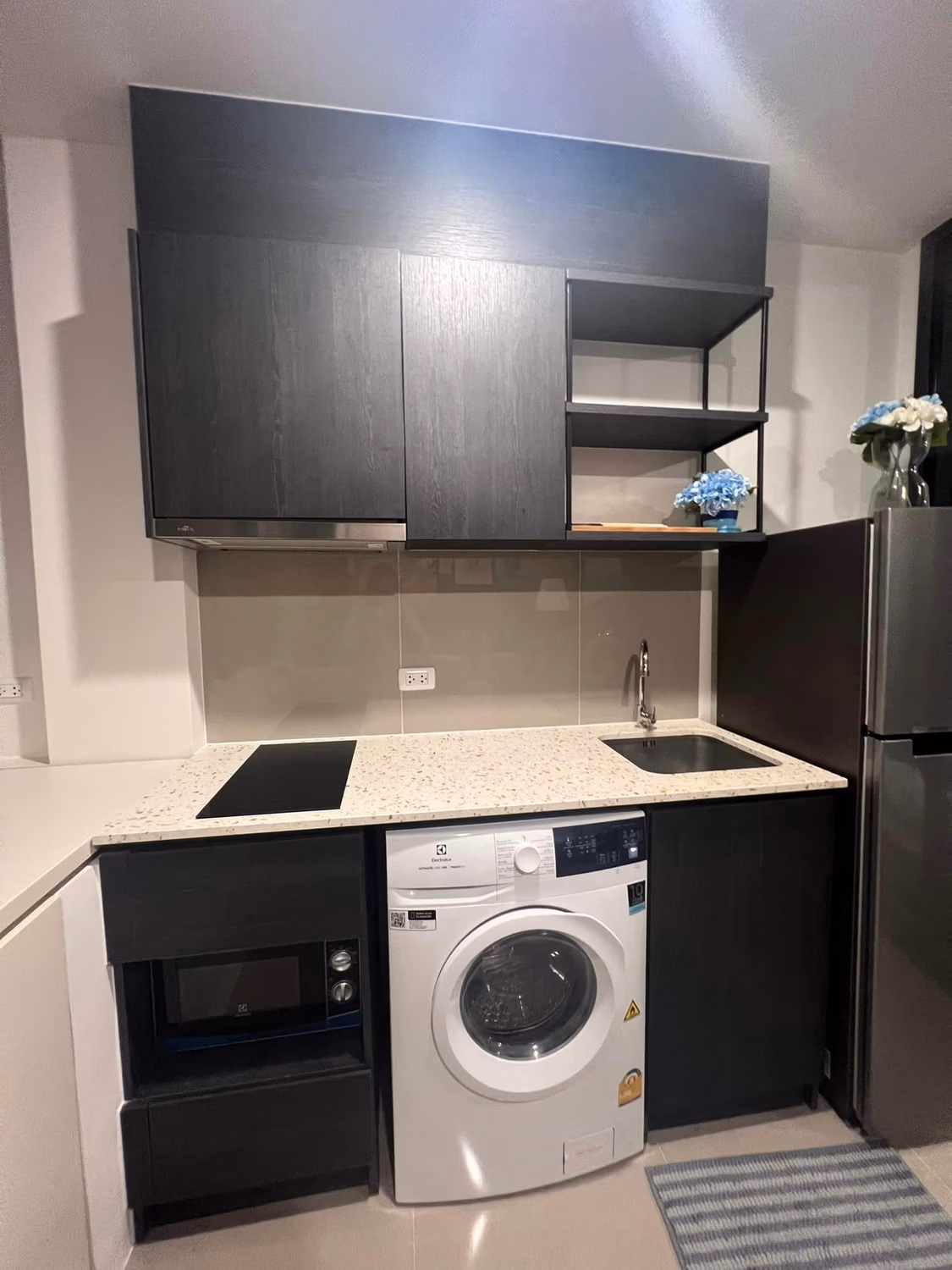 1 Bed Condo for Rent  Near Huai Khwang MRT - Image 7