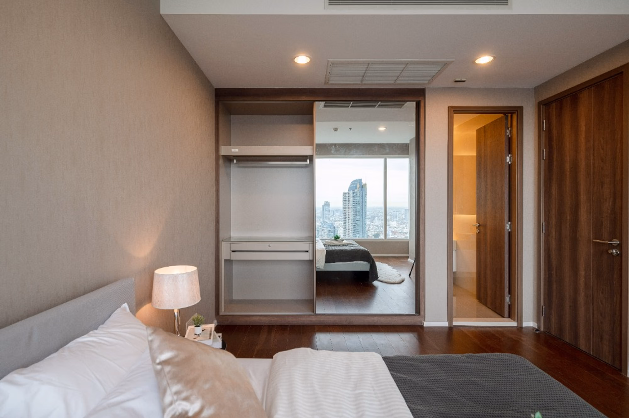 2 Bed Condo for Sale in Bang Kho Laem - Image 10