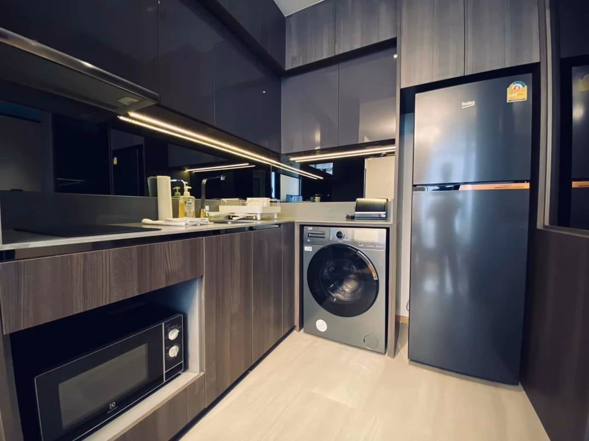 Condo - Image 6