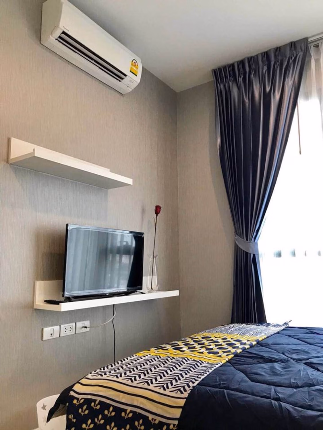 Condo - Image 8