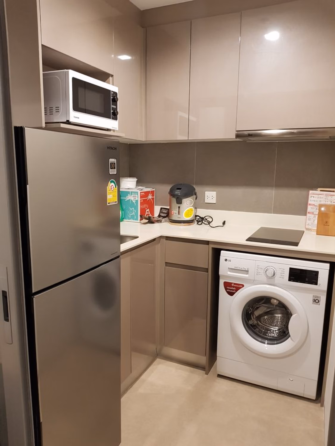 Condo - Image 7