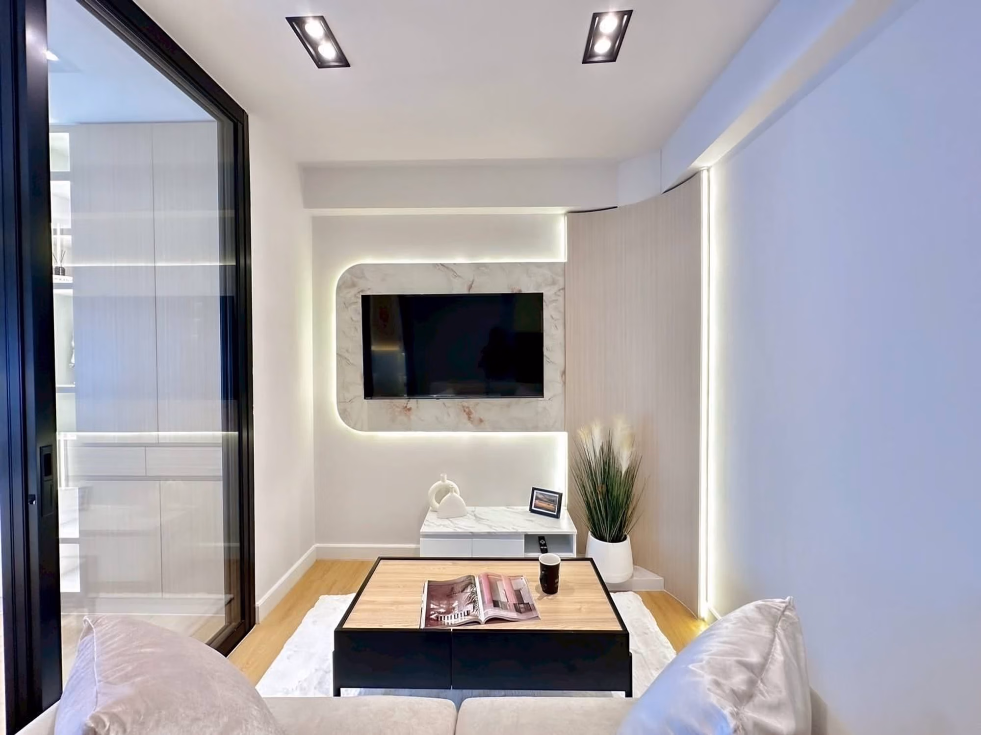 1 Bed Condo for Sale in Mueang Chiang Mai - Image 2
