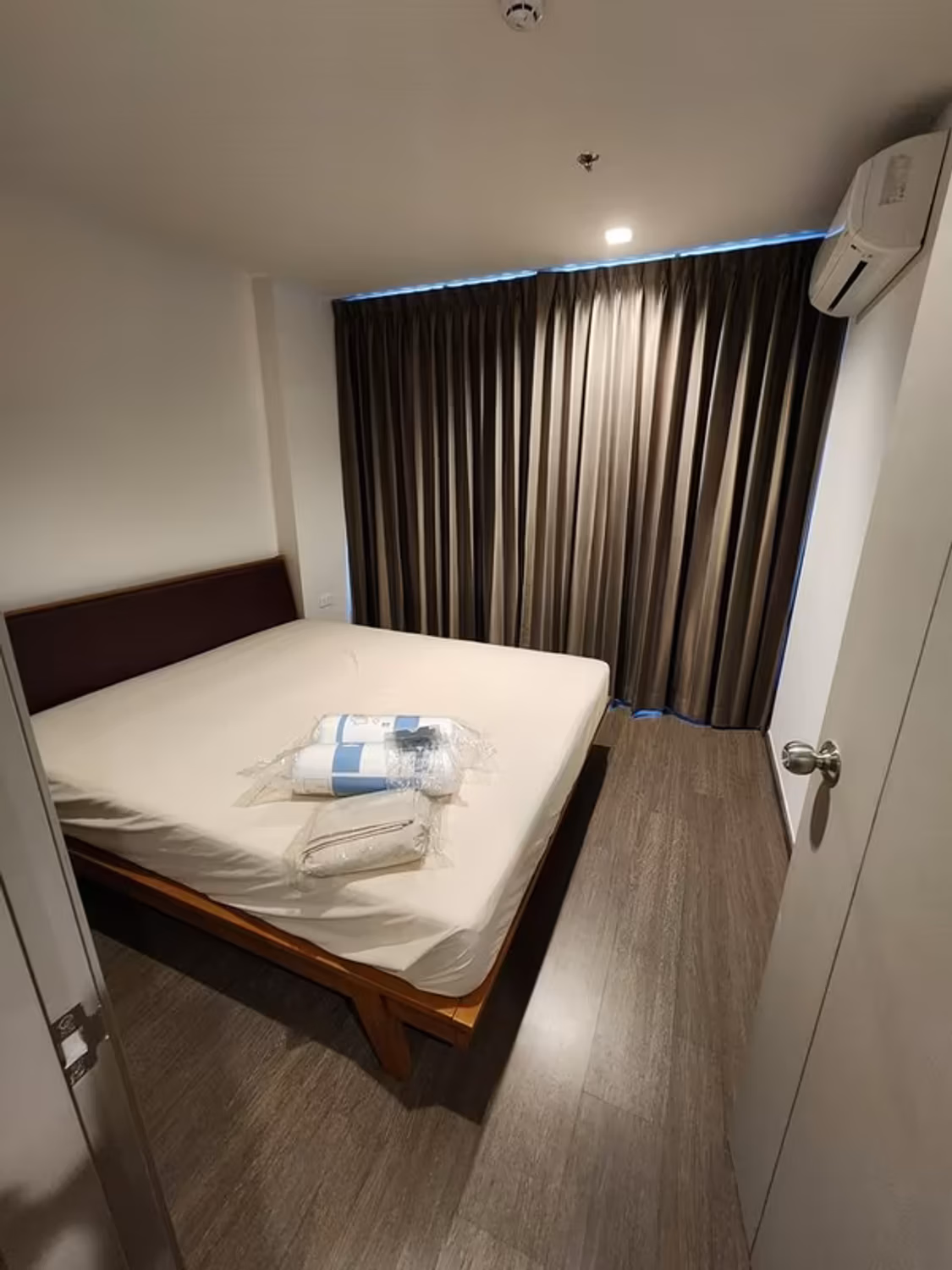 1 Bedroom Condo - Image 1