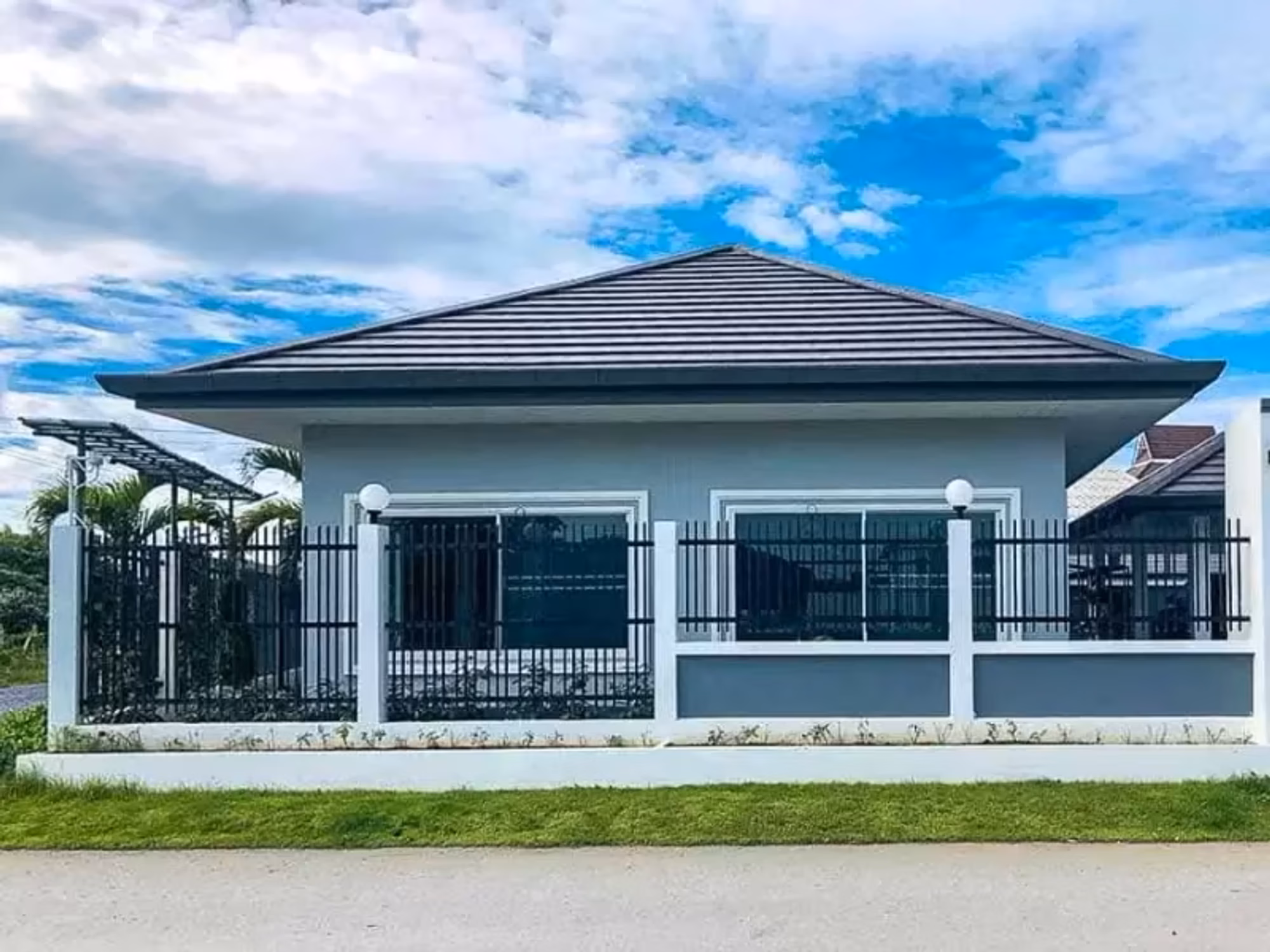 4 Bedroom House - Image 8