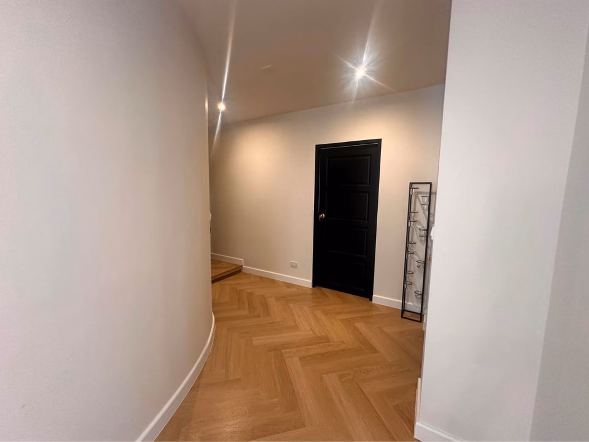 Condo - Image 5