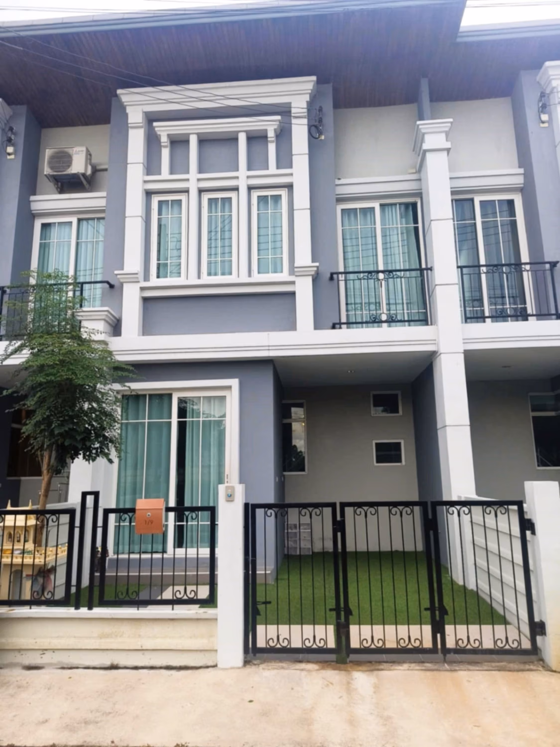 3 Bed Townhouse for Rent in Mueang Chiang Mai - Image 1