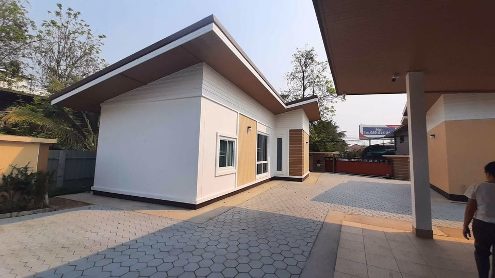 2 Bed House for Rent in Mueang Chiang Mai - Image 5