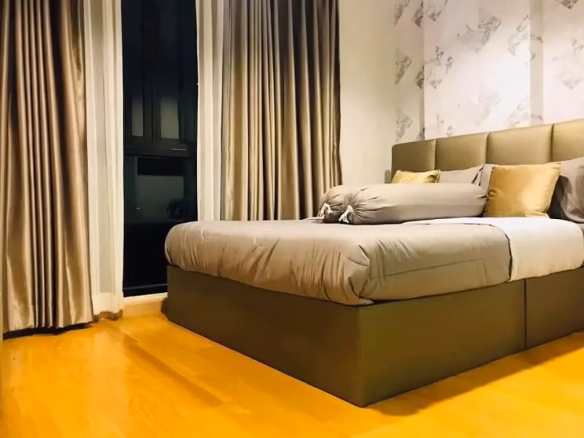 1 Bedroom Condo - Image 7