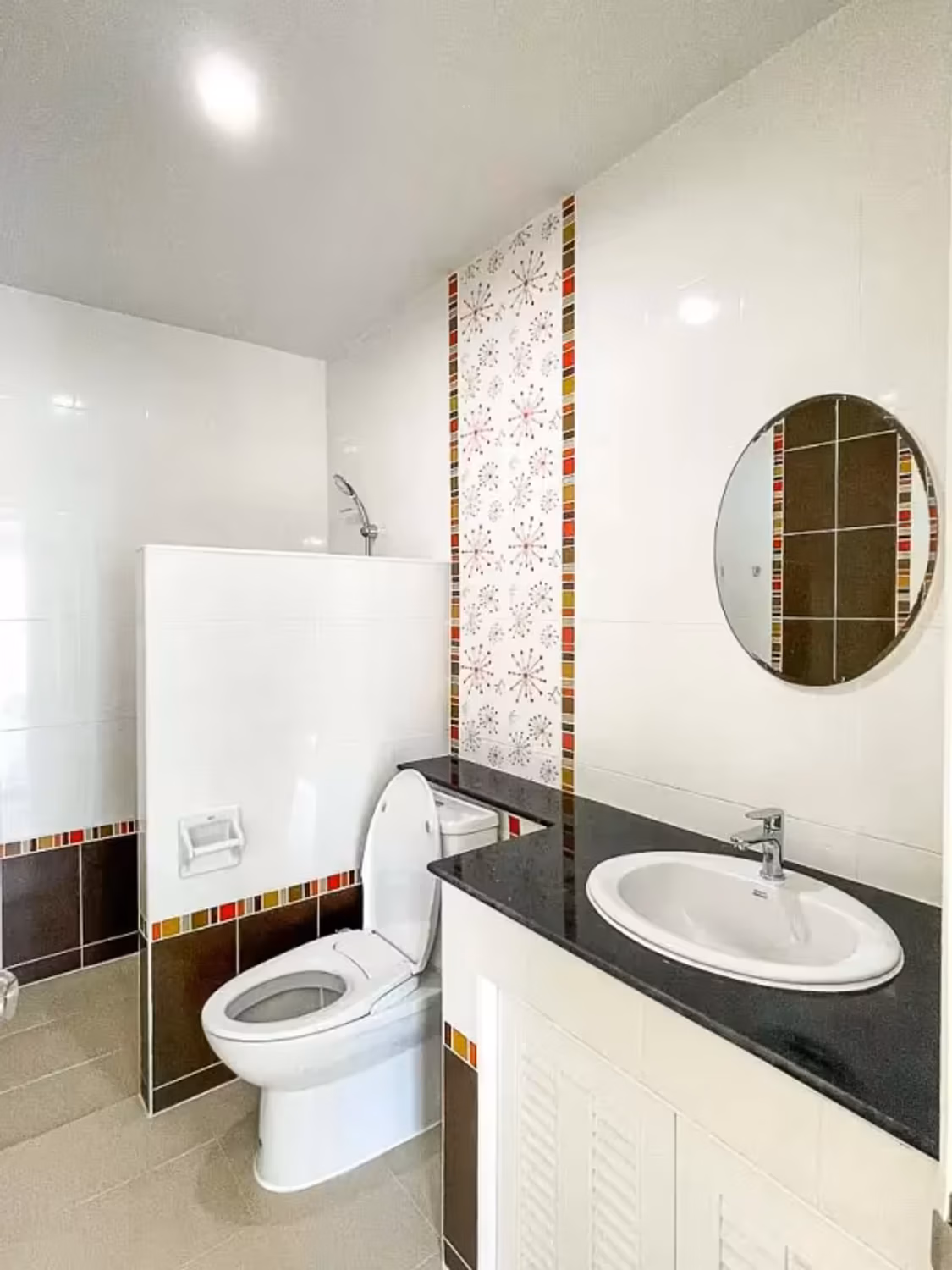 3 Bedroom House - Image 16