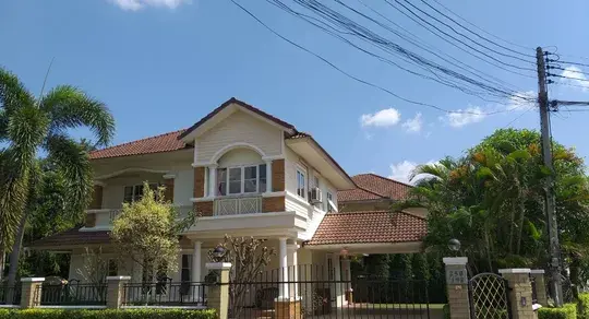 3 Bedroom House - Image 31