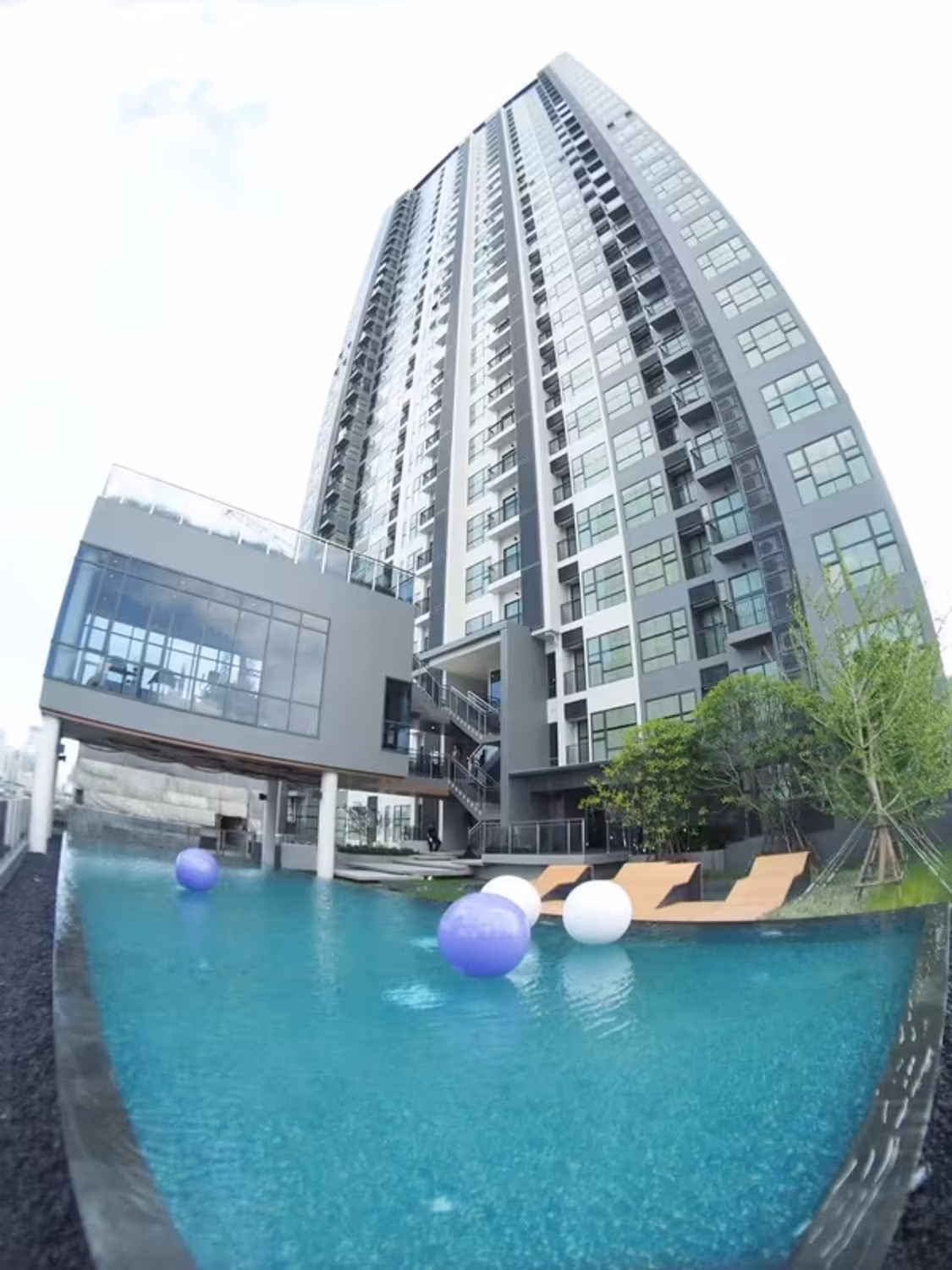Condo - Image 5