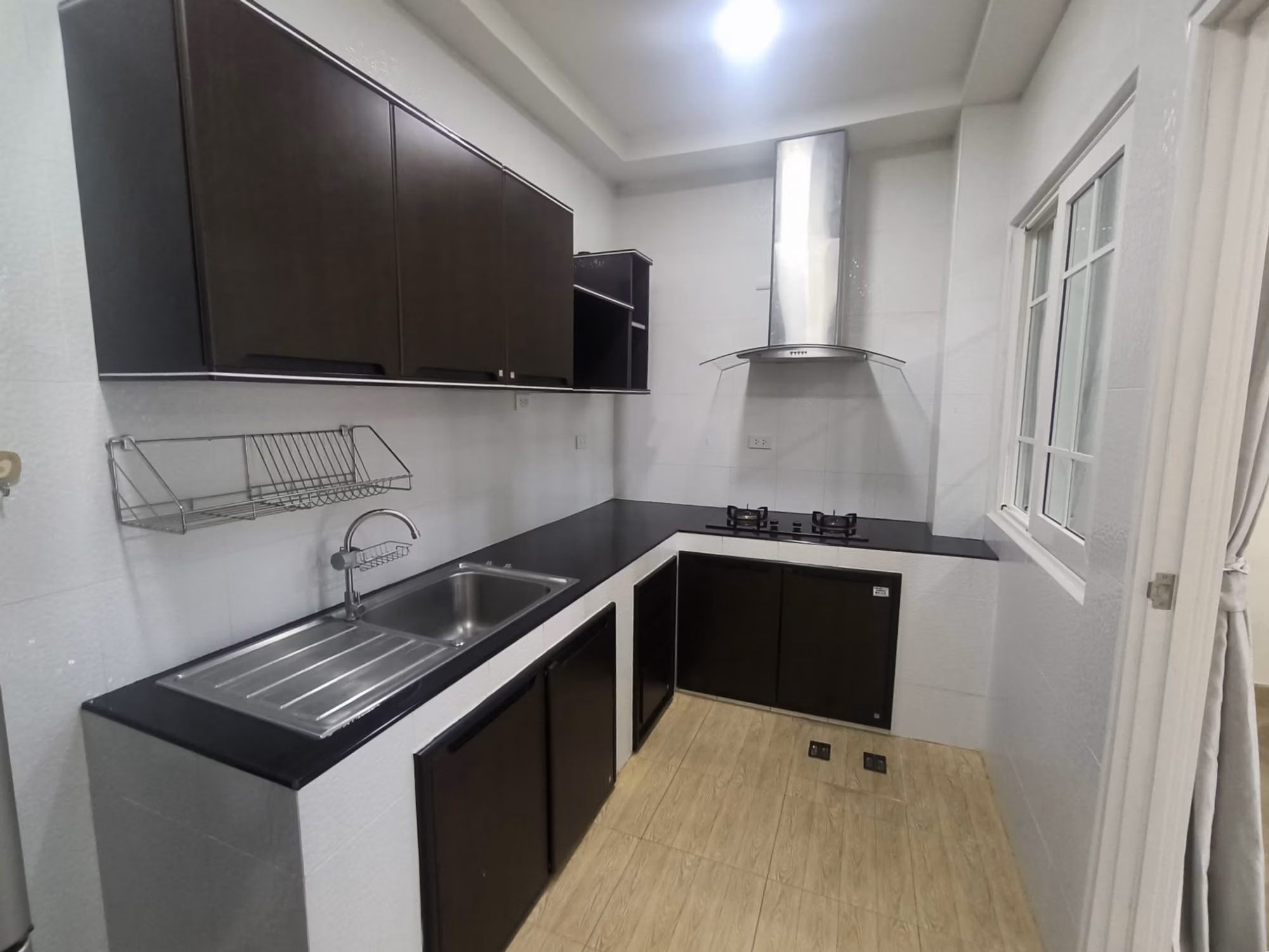4 Bed Townhouse for Rent in Mueang Chiang Mai - Image 12
